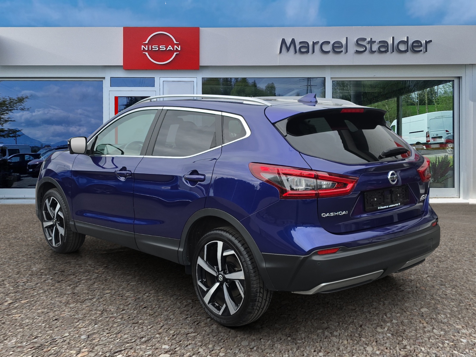 NISSAN Qashqai 1.3 DIG-T tekna DCT-image-2