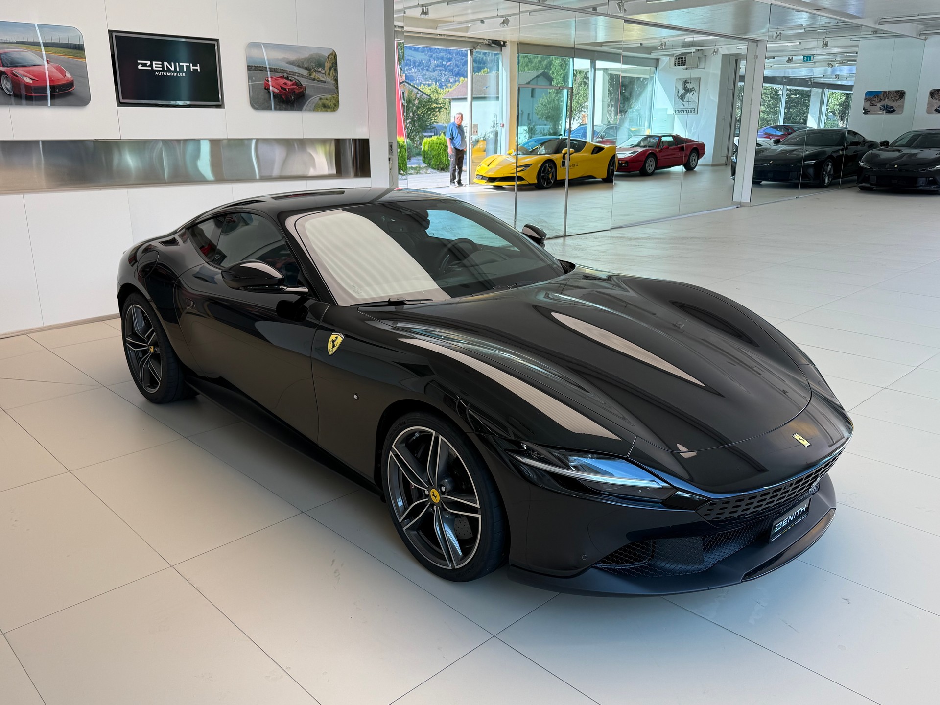 FERRARI Roma 3.9 V8 T-image-2