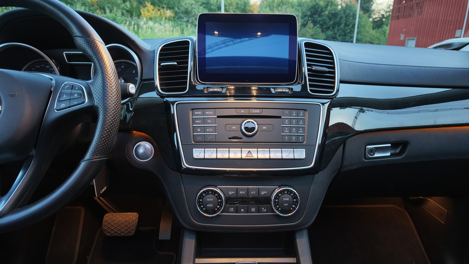 MERCEDES-BENZ GLE 350-image-3