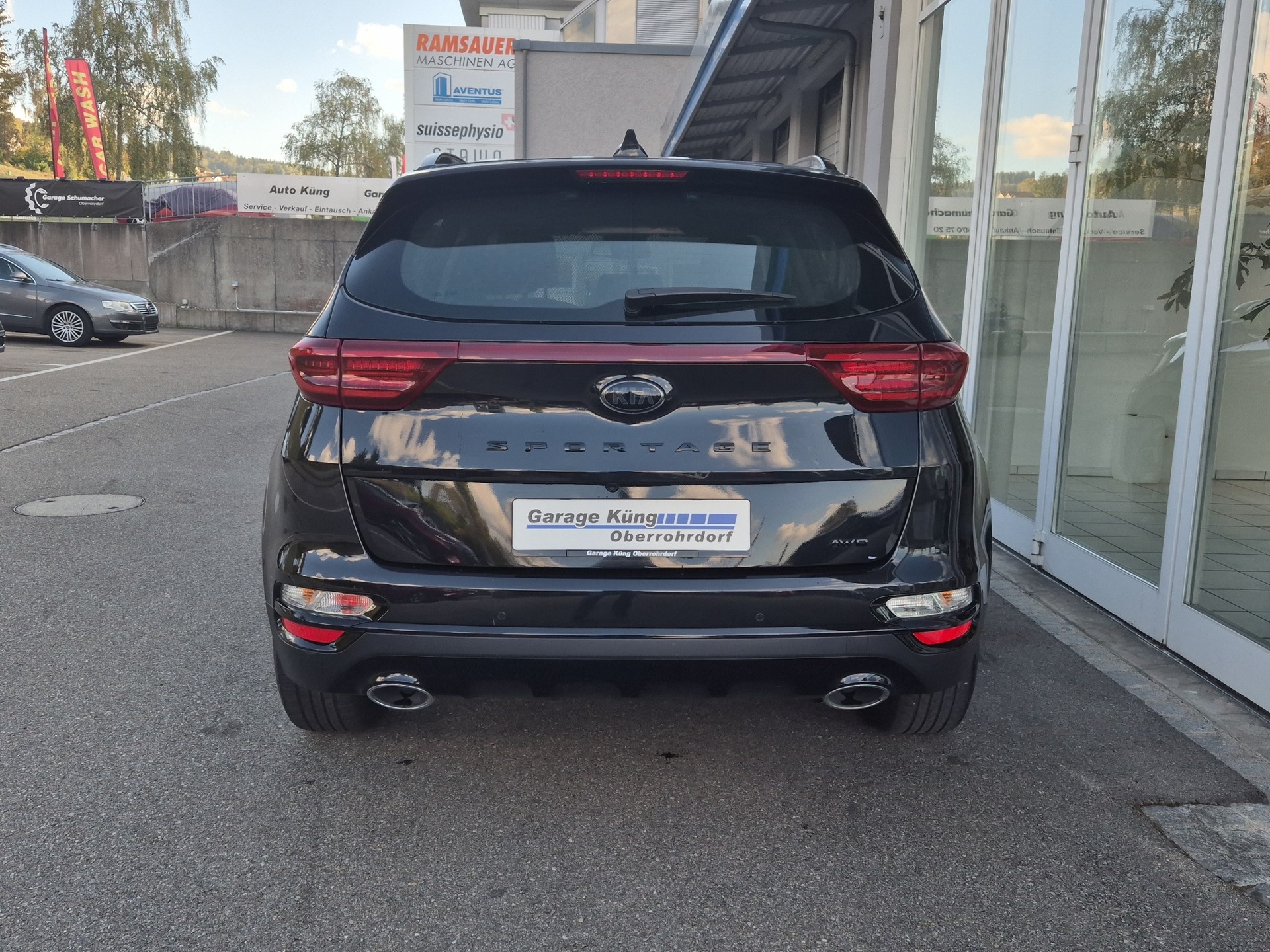 KIA Sportage 1.6 T-GDi Black Edition 4WD Automat-image-6