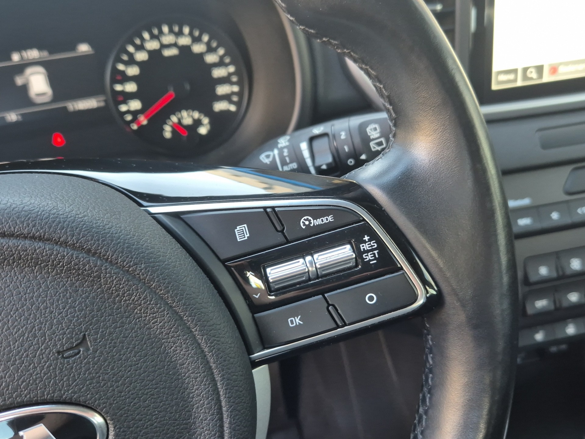 KIA Sportage 1.6 T-GDi Black Edition 4WD Automat-image-14