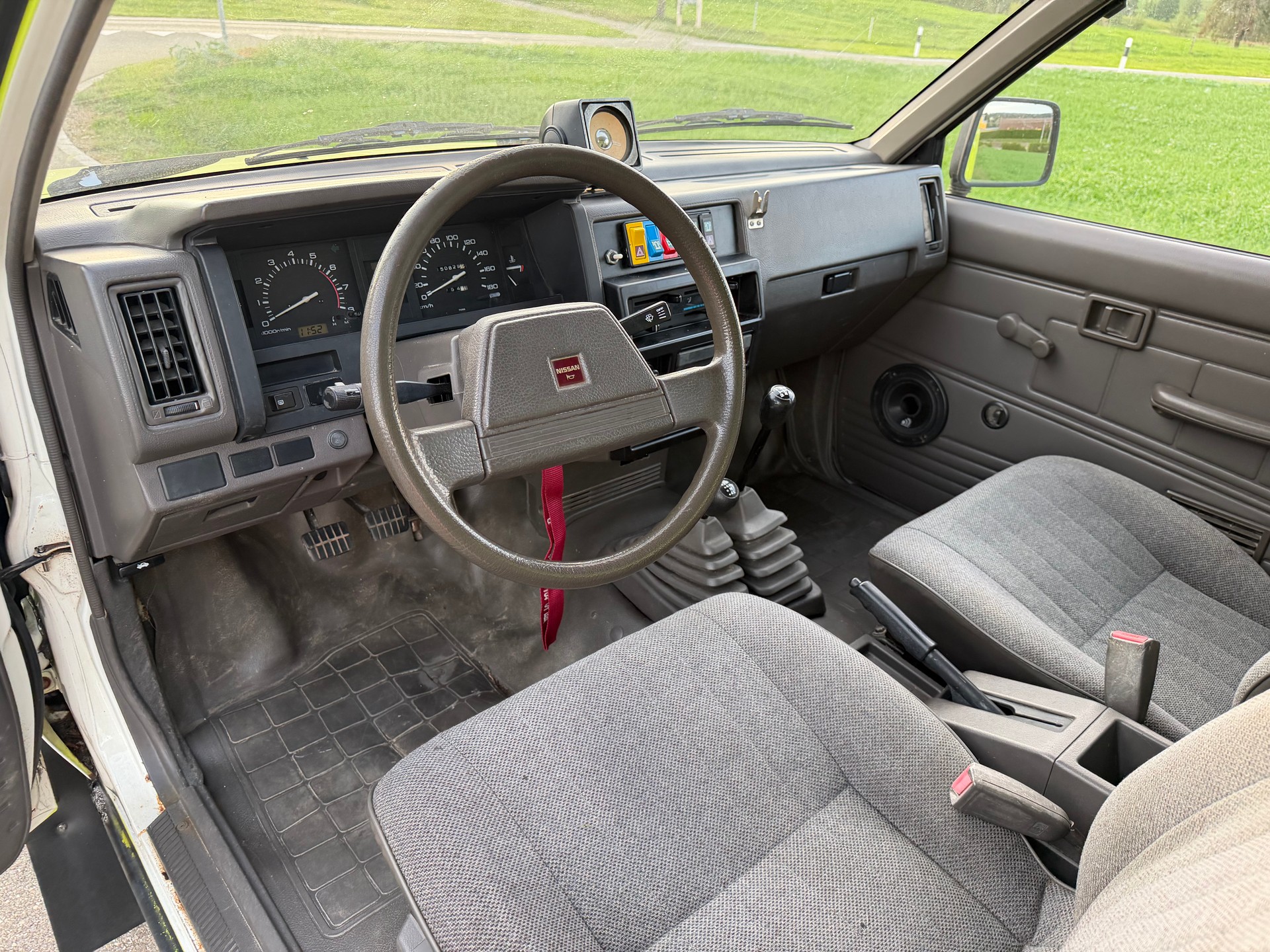 NISSAN King Cab 2.4 4x4 KNMD21-image-4