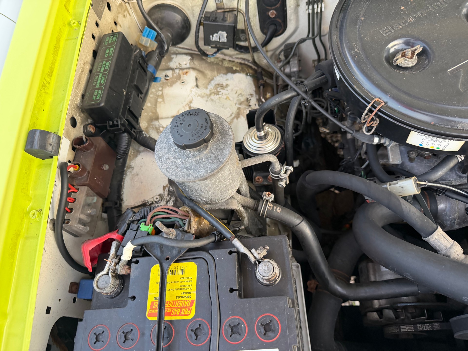 NISSAN King Cab 2.4 4x4 KNMD21-image-9