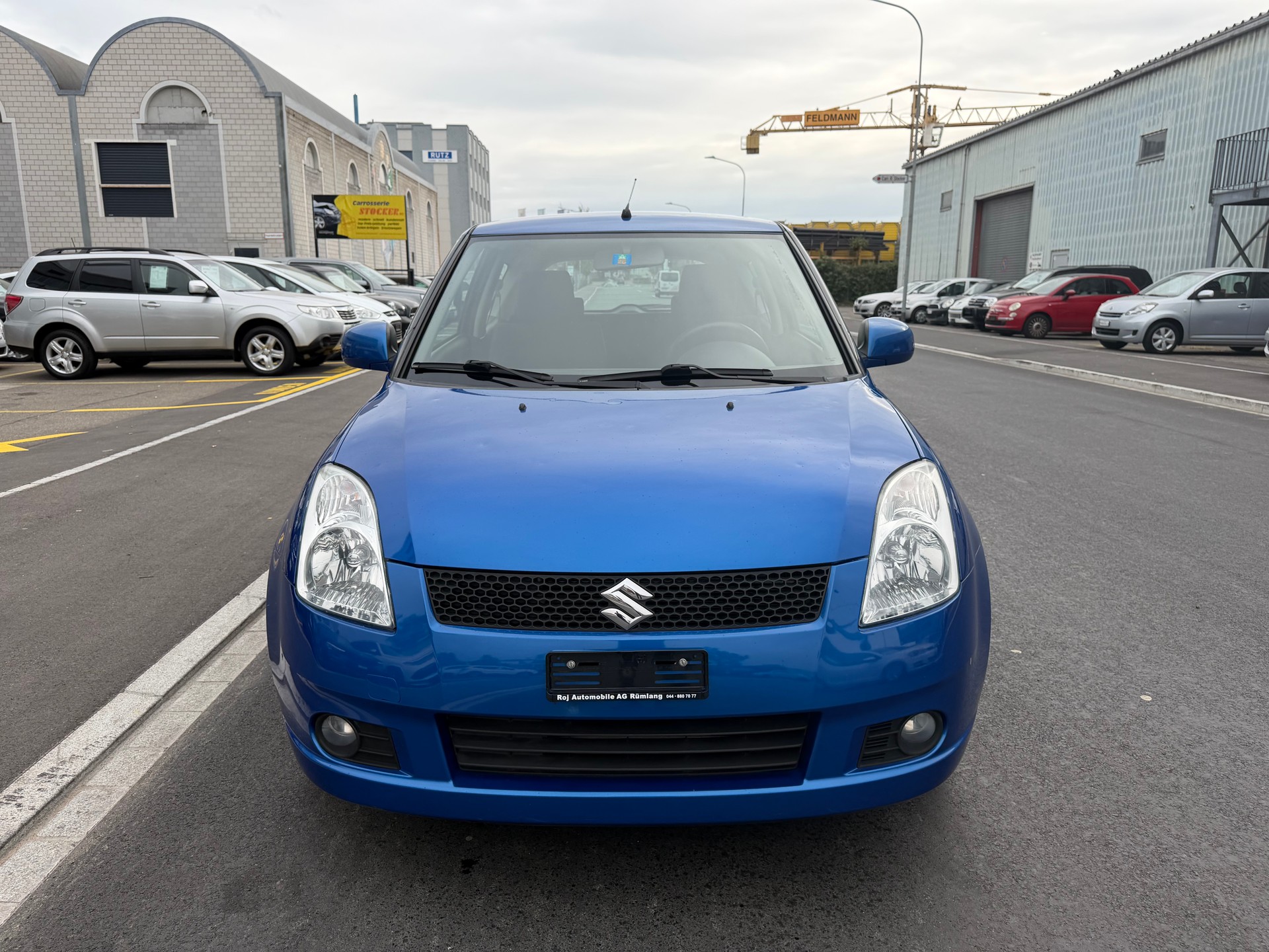 SUZUKI Swift 1.3i 16V GL-image-2