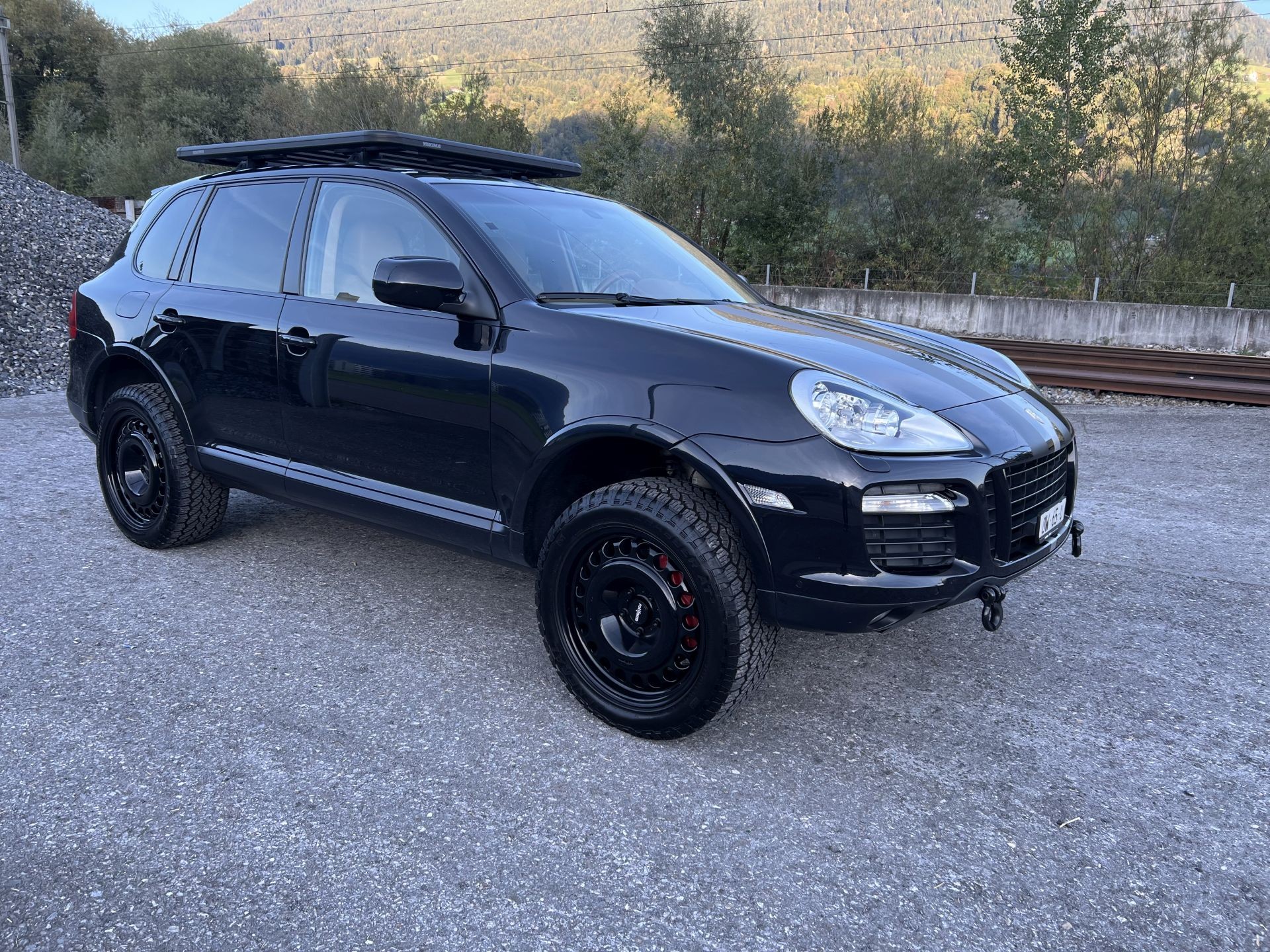 PORSCHE Cayenne GTS Tiptronic-image-1