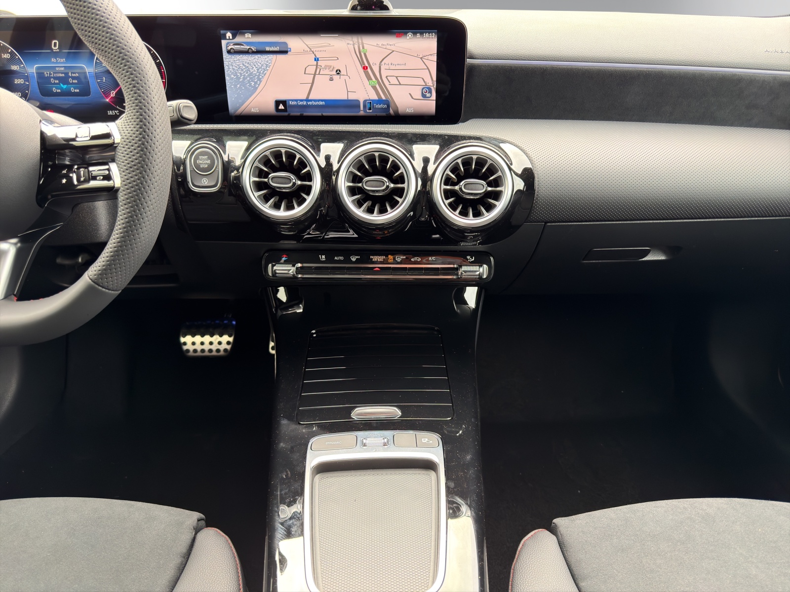 MERCEDES-BENZ A 200 Night Star 7G-DCT-image-11