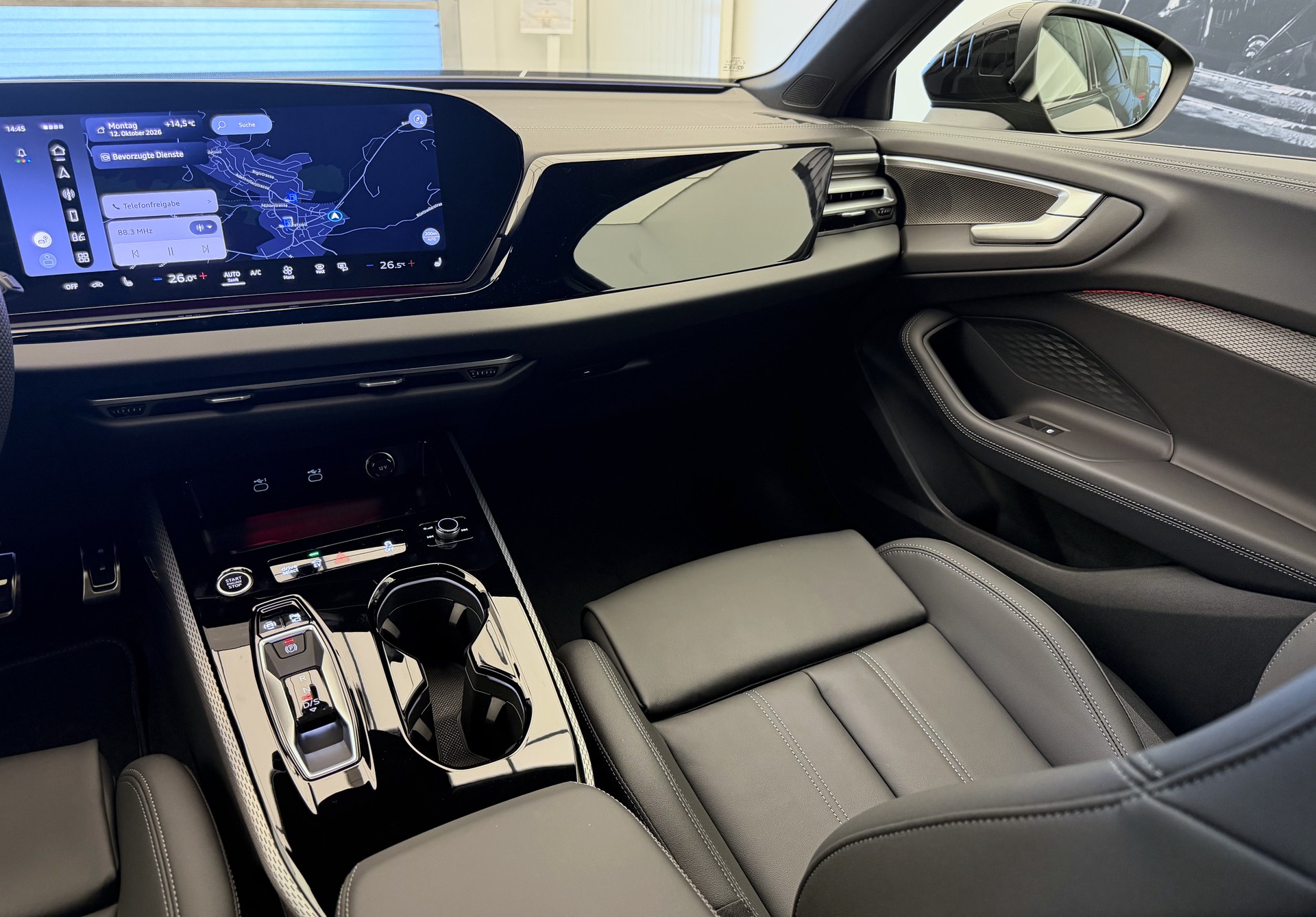 AUDI A5 Avant e-hybrid quattro 270 kW S tronic-image-18