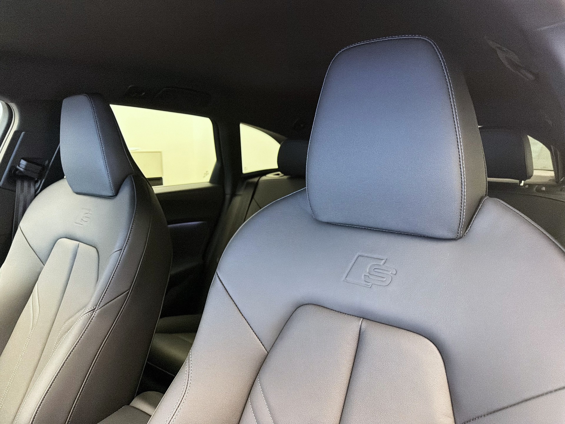 AUDI A5 Avant e-hybrid quattro 270 kW S tronic-image-6