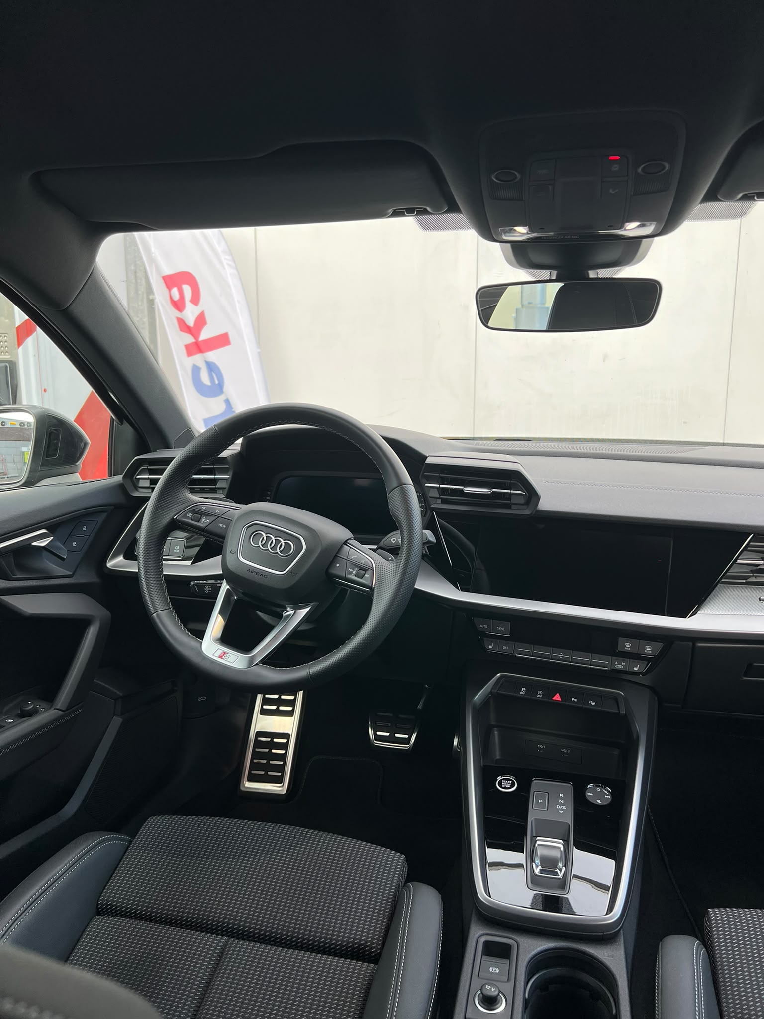 AUDI 1.5 35 TFSI S Line S-Tronic-image-5