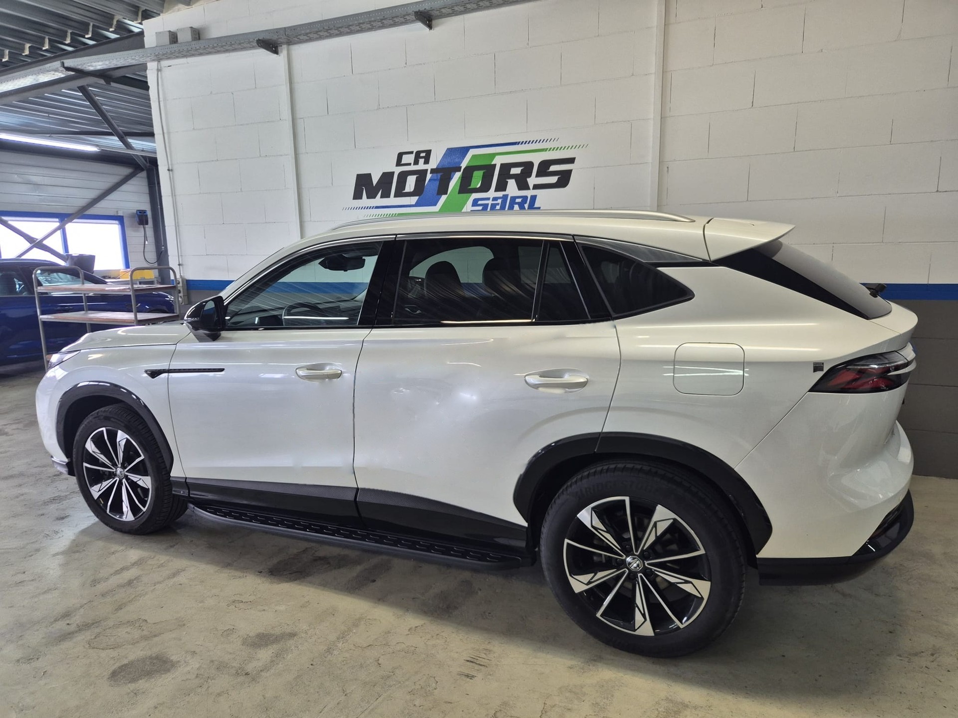 MG HS 1.5 T PHEV Luxury-image-4