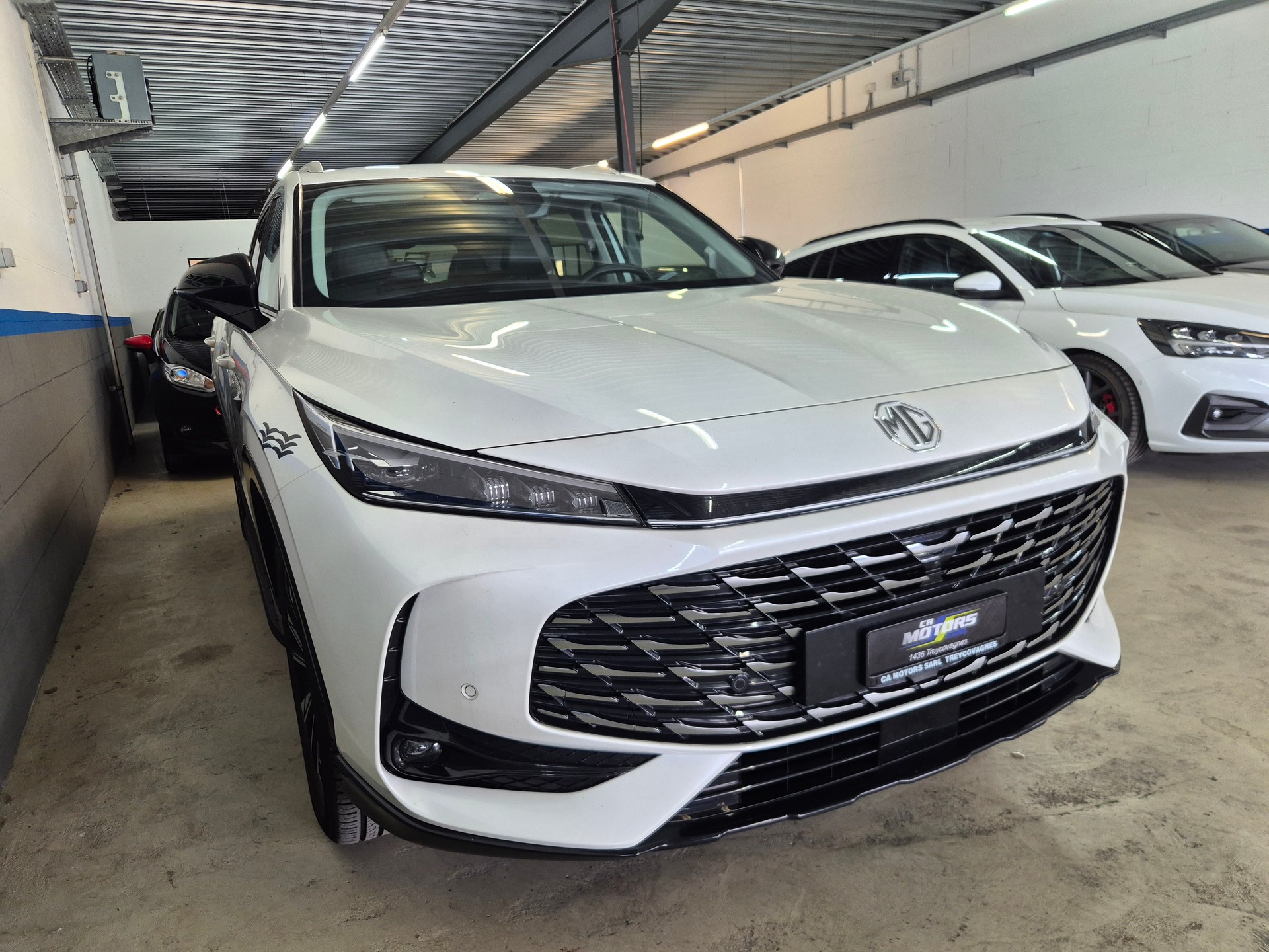 MG HS 1.5 T PHEV Luxury-image-2
