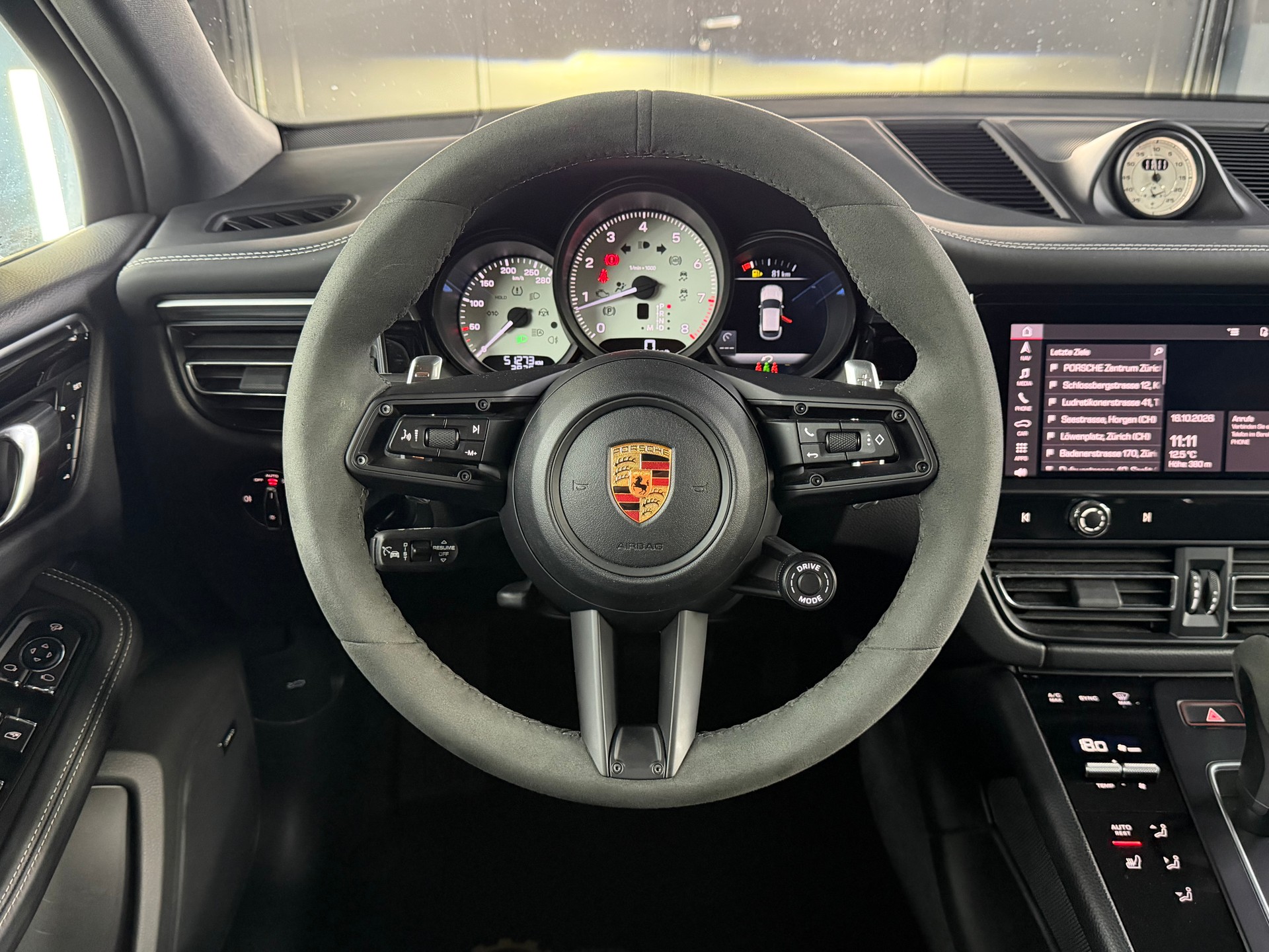 PORSCHE Macan S PDK-image-13