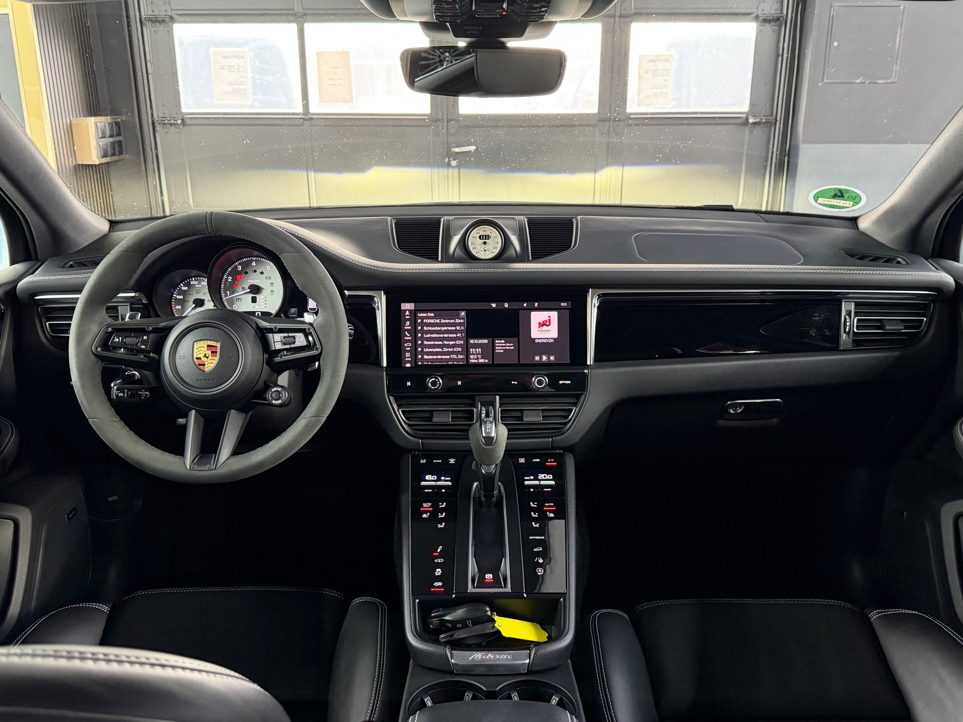 PORSCHE Macan S PDK-image-12