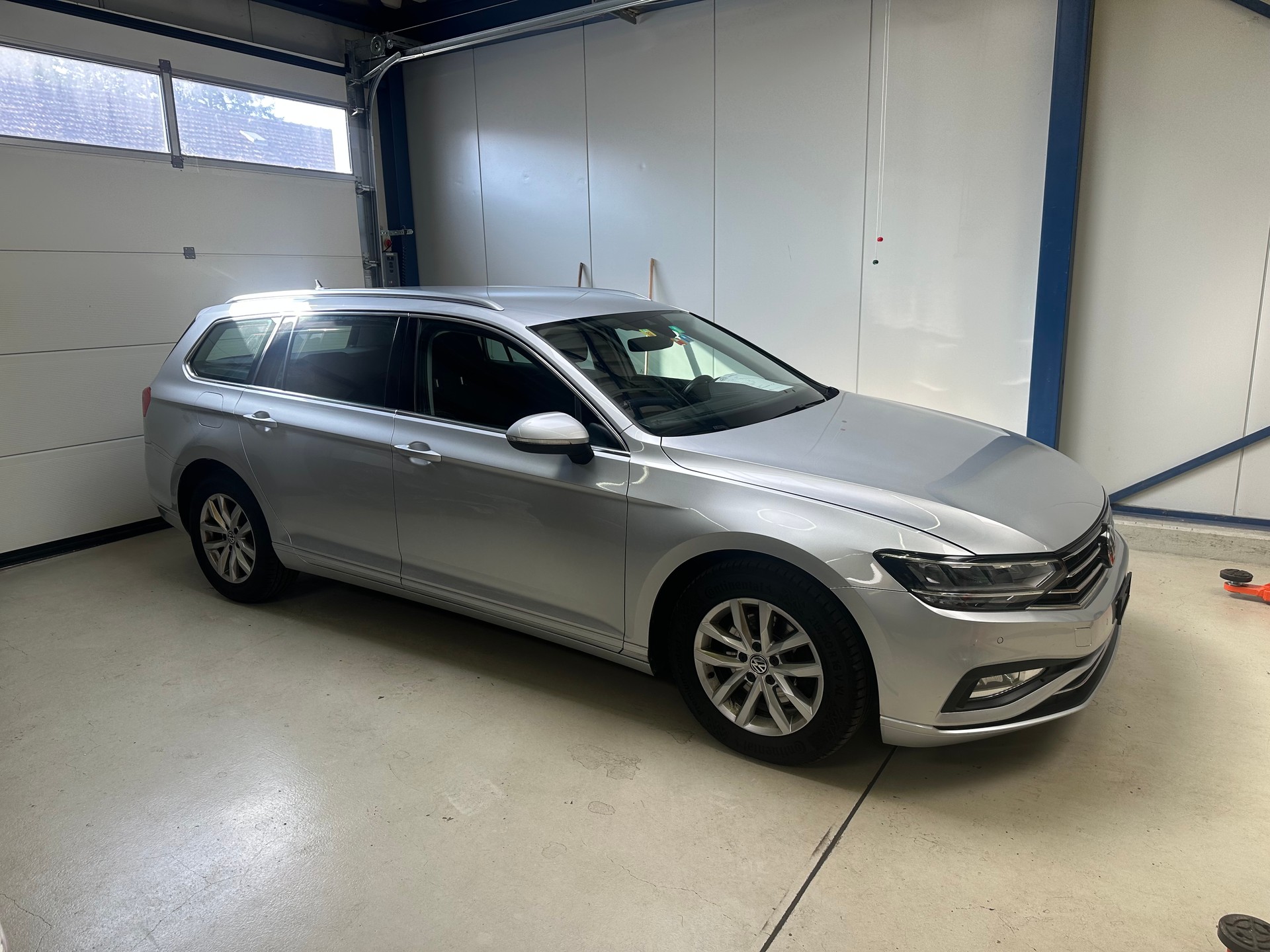 VW Passat 2.0 TDI BMT Business DSG-image-1