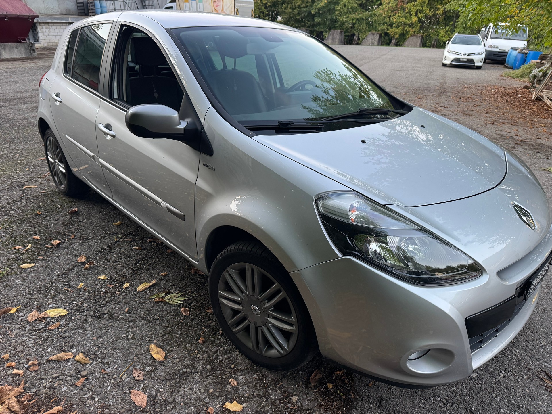 RENAULT Clio 1.2 16V Turbo S-image-1