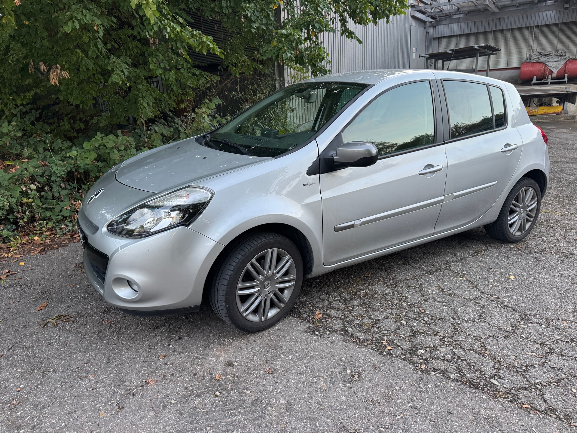 RENAULT Clio 1.2 16V Turbo S