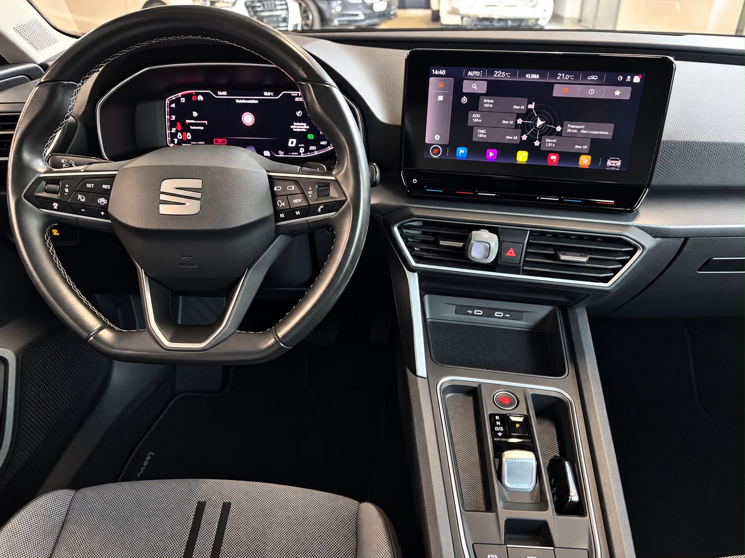 SEAT Leon ST 2.0 TDI EVO DSG Style-image-18