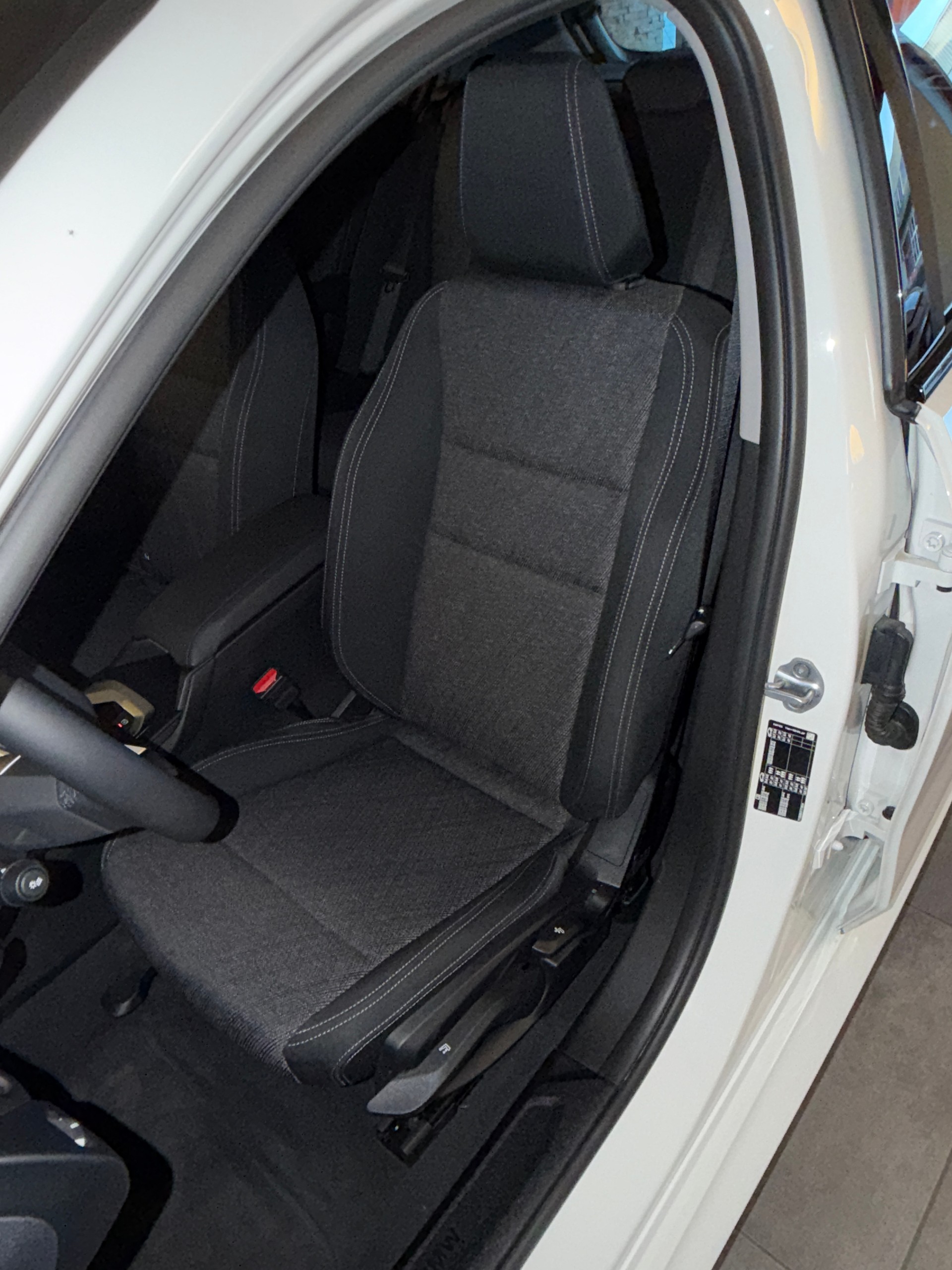 BMW 116 Steptronic M Sport-image-10