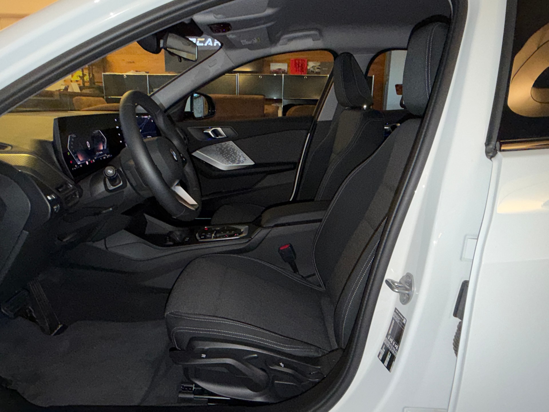 BMW 116 Steptronic M Sport-image-9