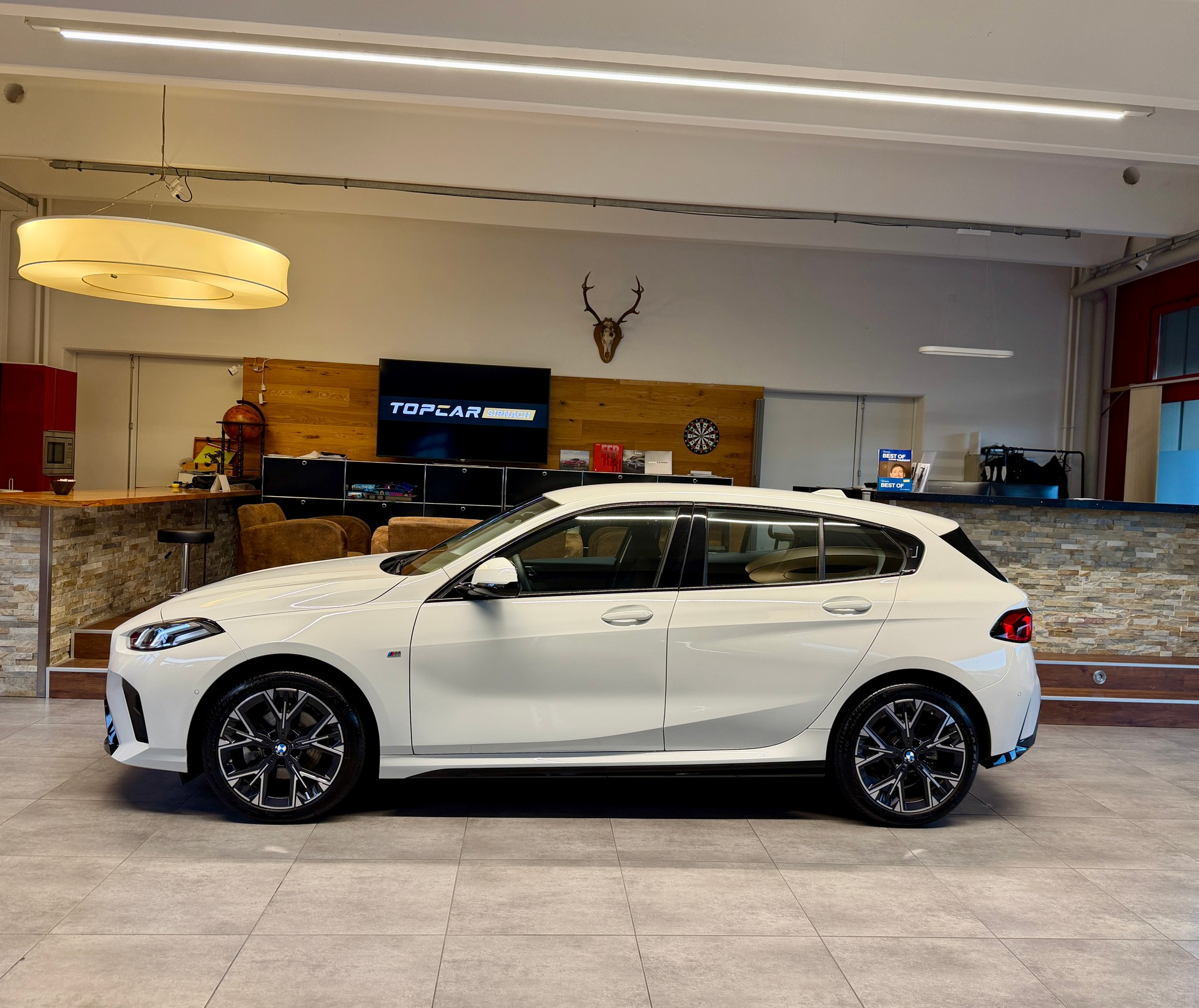 BMW 116 Steptronic M Sport-image-2