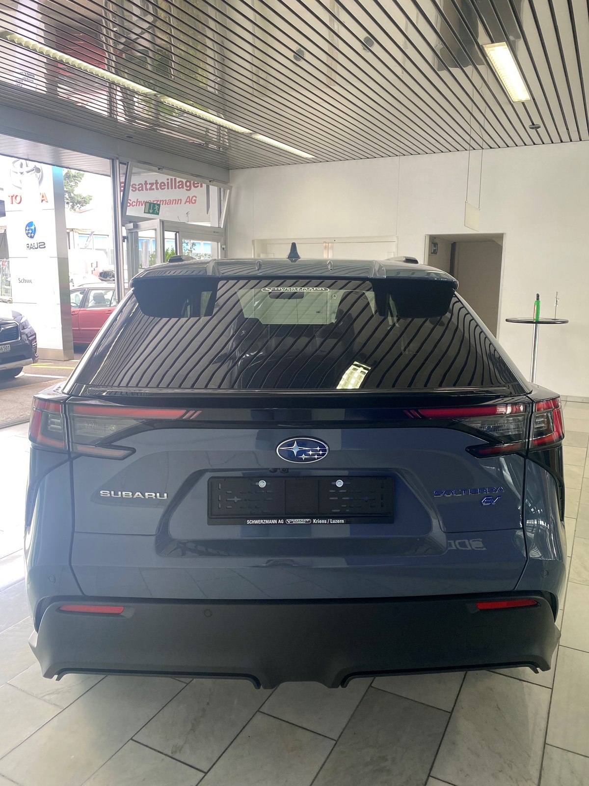 SUBARU Solterra eV Luxury 71,4kWh AWD-showroom-element-3
