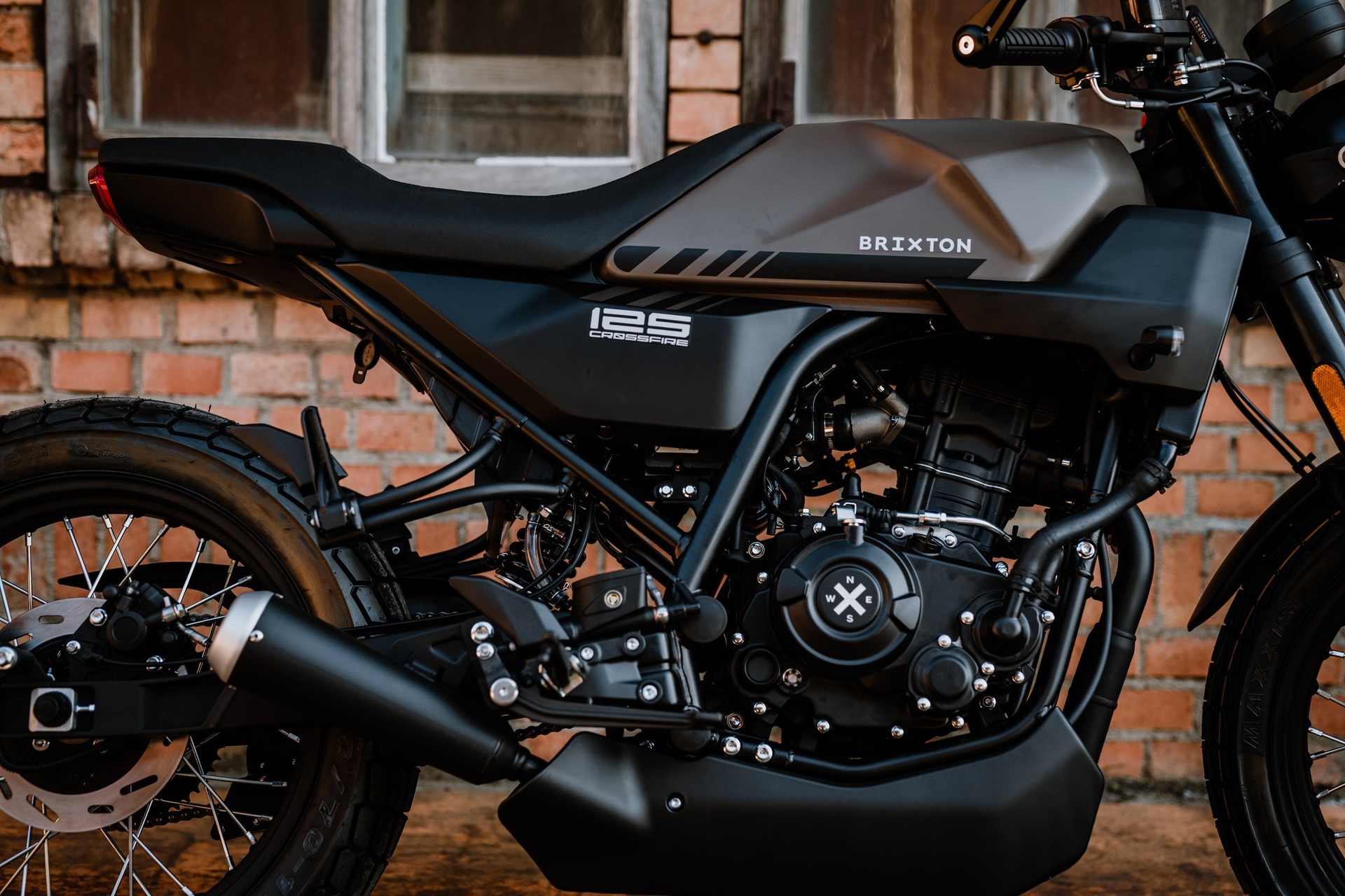 BRIXTON CROSSFIRE 125 LC - GRATIS LIEFERUNG-image-3