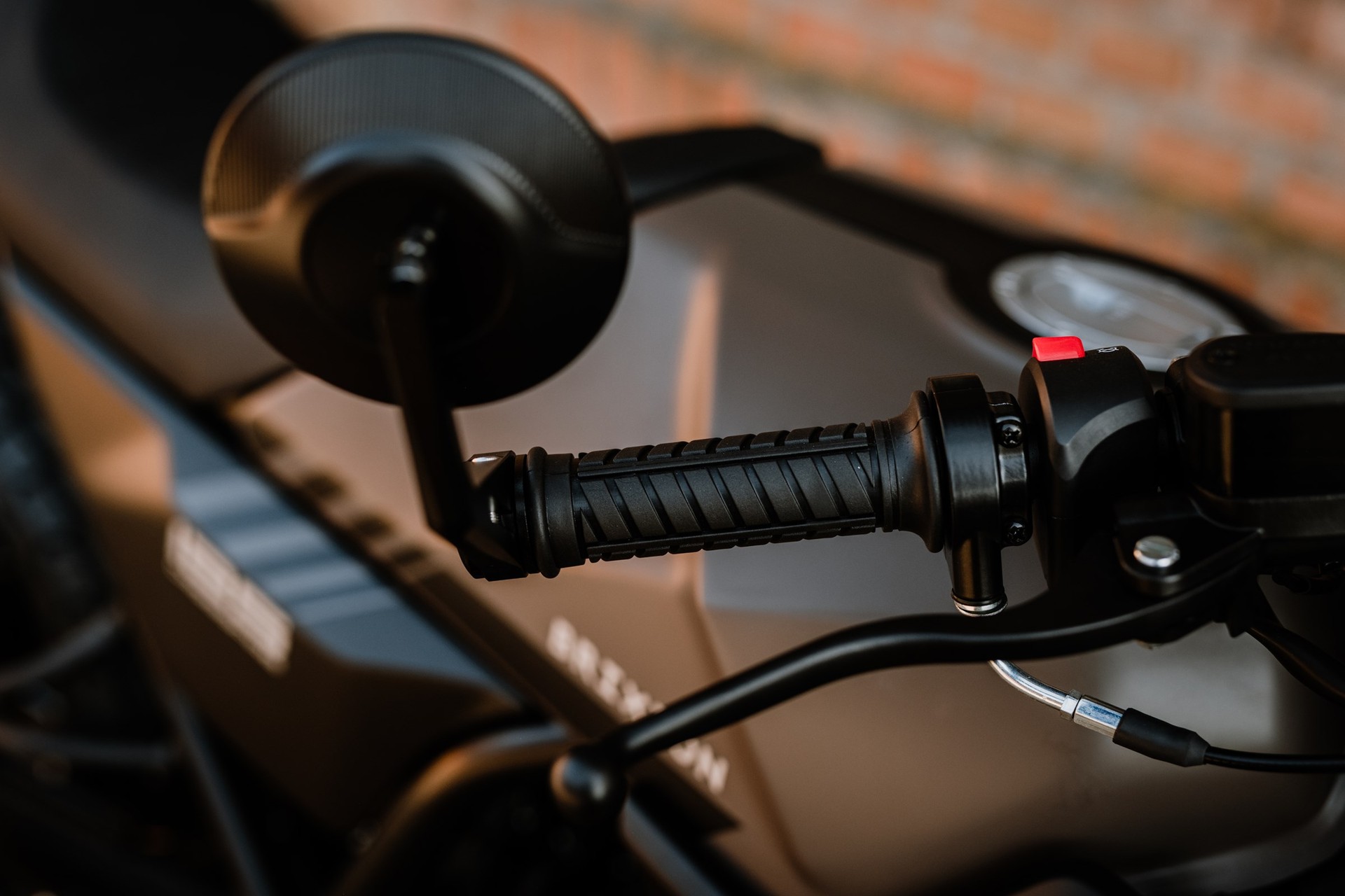 BRIXTON CROSSFIRE 125 LC - GRATIS LIEFERUNG-image-5
