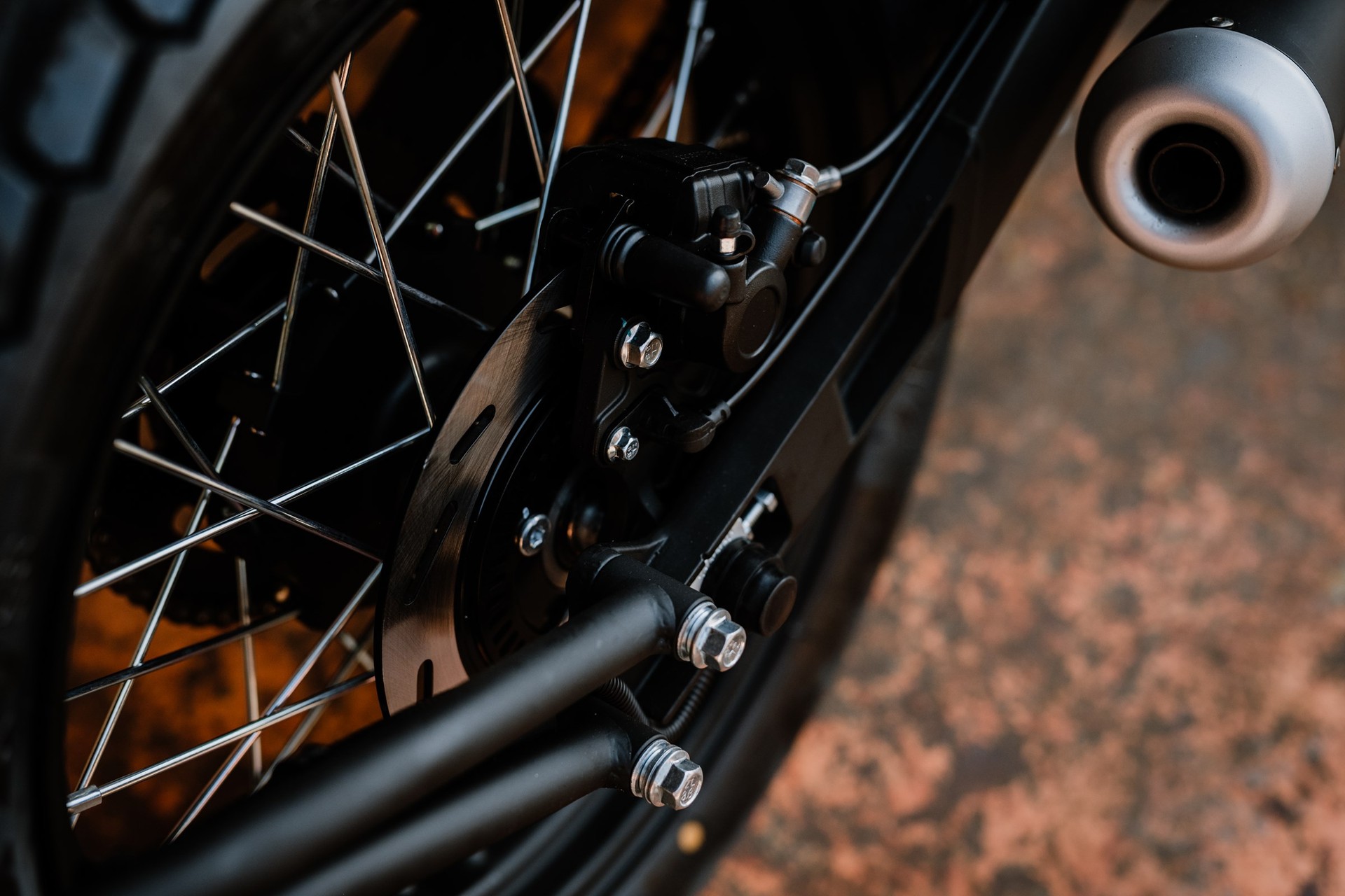 BRIXTON CROSSFIRE 125 LC - GRATIS LIEFERUNG-image-8