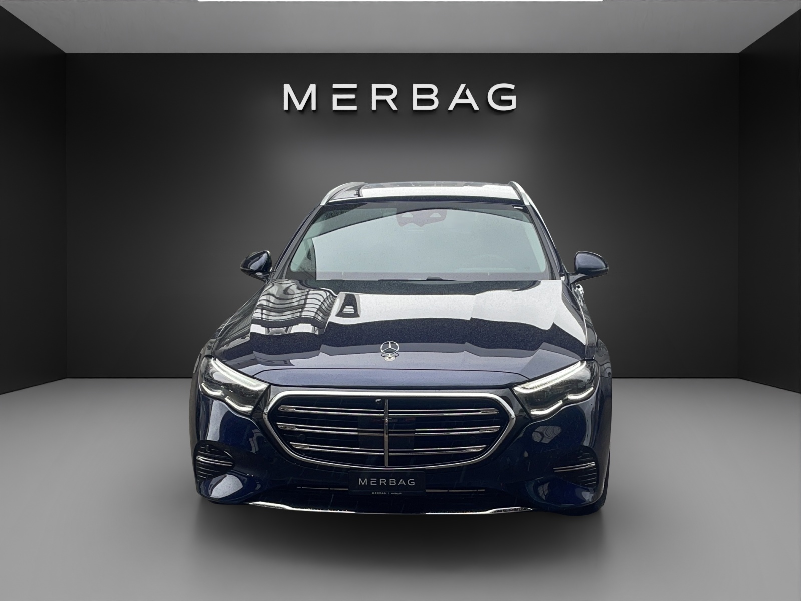 MERCEDES-BENZ E 300 de T 4Matic 9G-Tronic-image-1