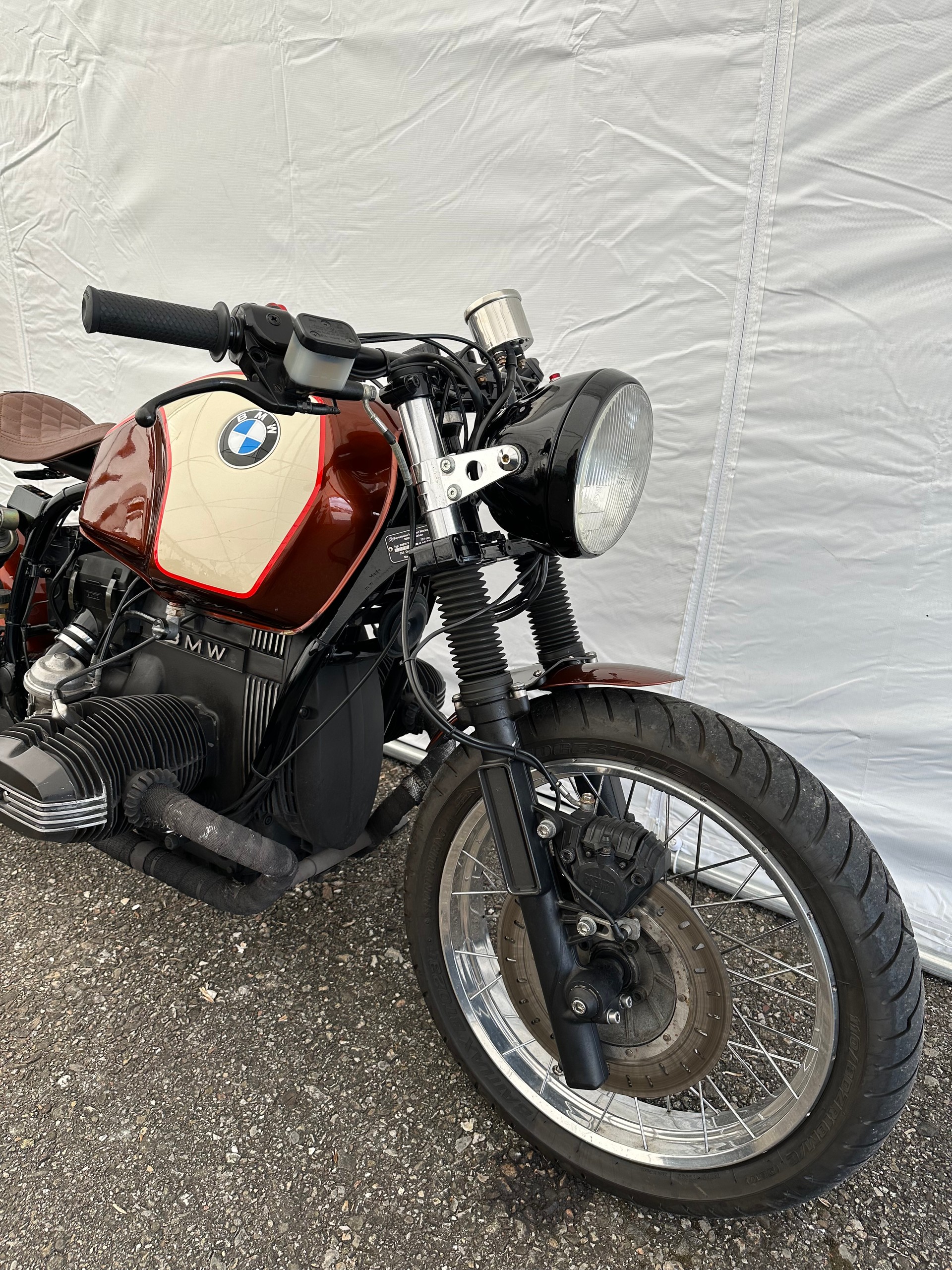BMW R 80 CafeRacer-showroom-element-1