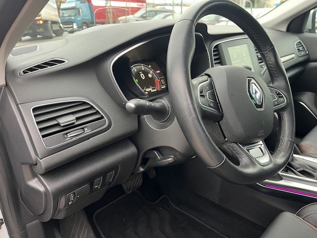 RENAULT Mégane 1.6 16V Turbo 90th Anniversary EDC-image-7