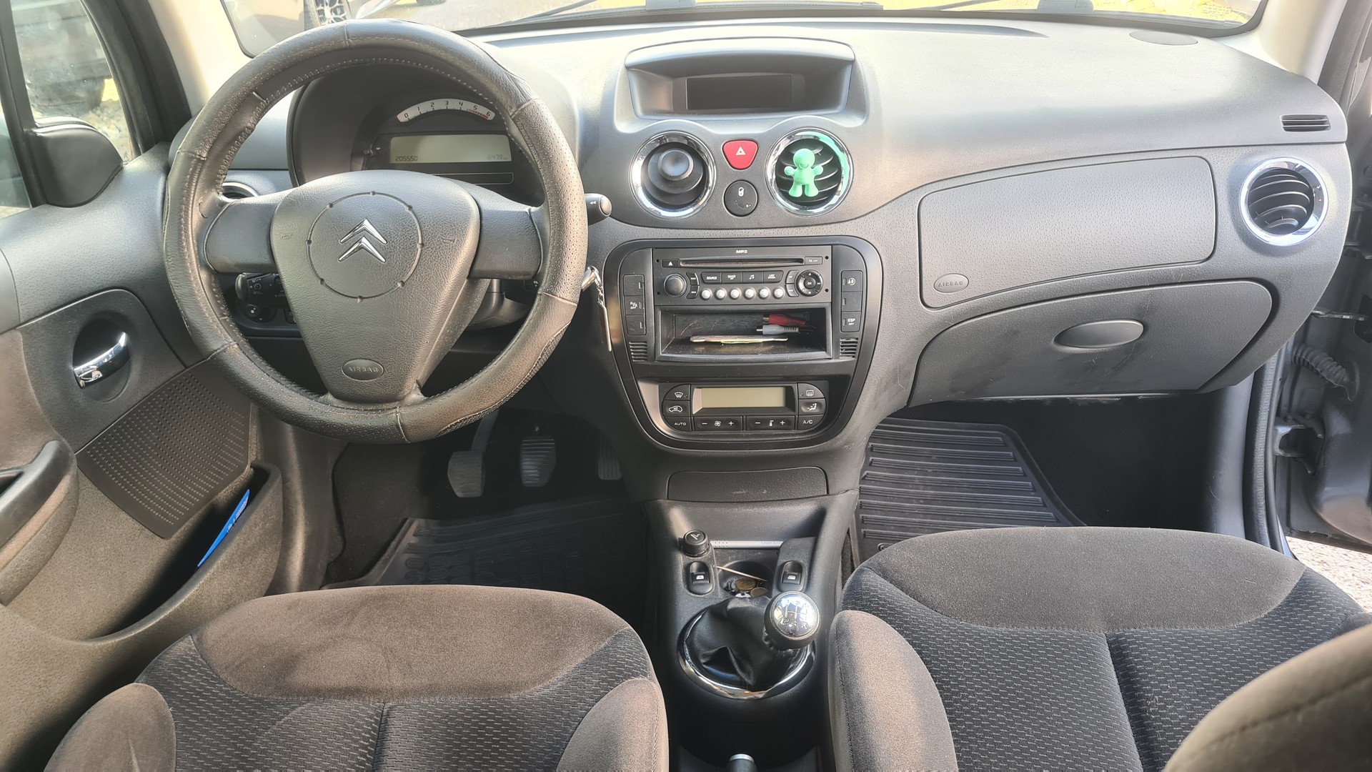 CITROEN C3 1.6 16V HDi Exclusive-image-6