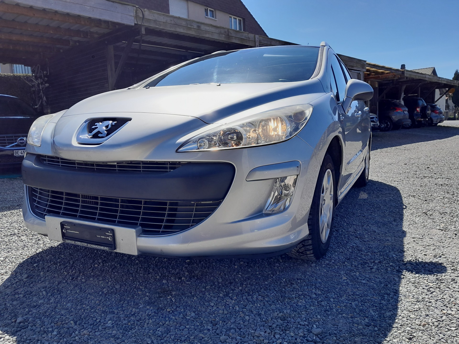 PEUGEOT 308 SW 1.6 HDI Trendy-image-1