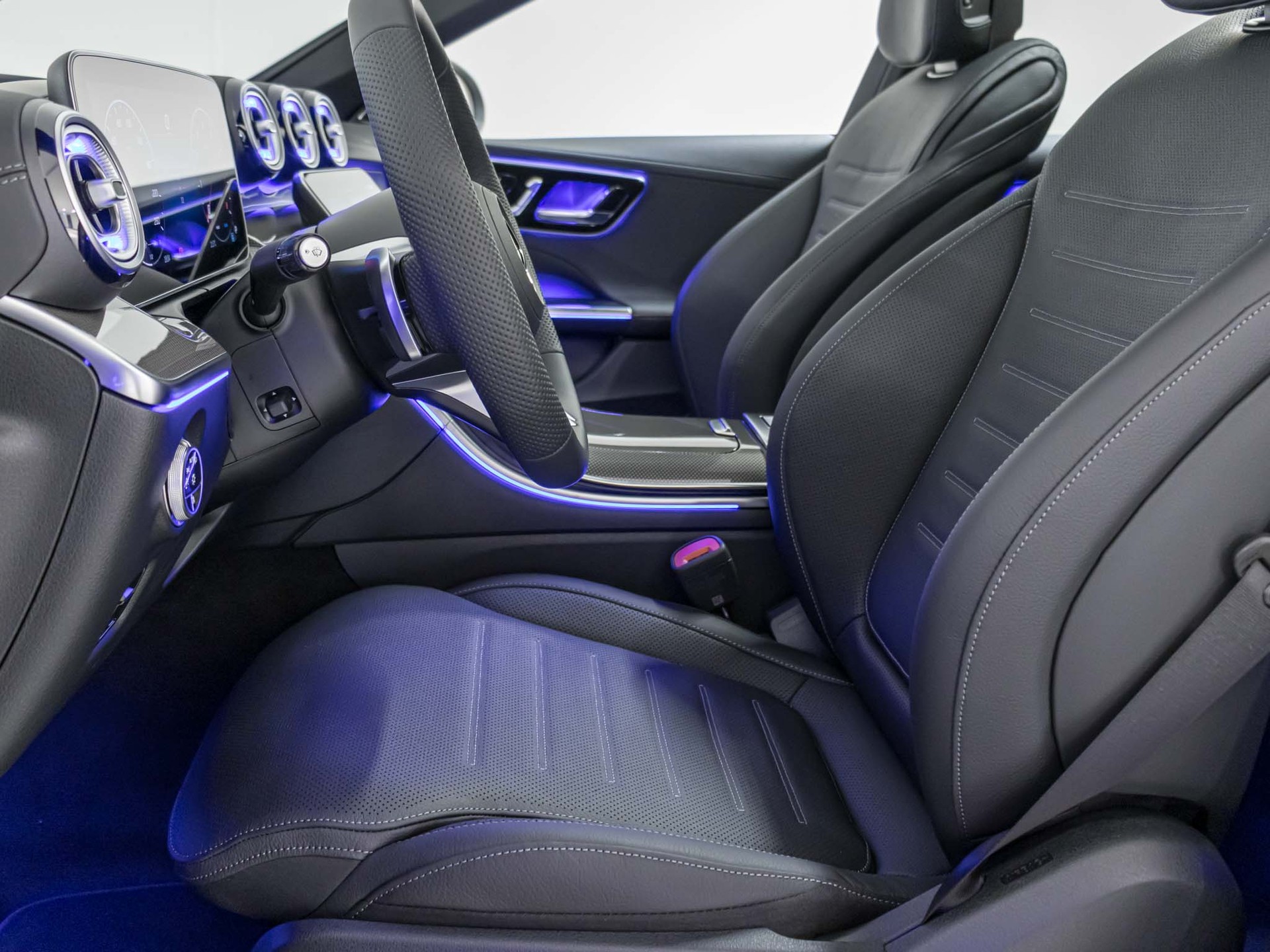 MERCEDES-BENZ C 200 4MATIC T-Modell-image-8