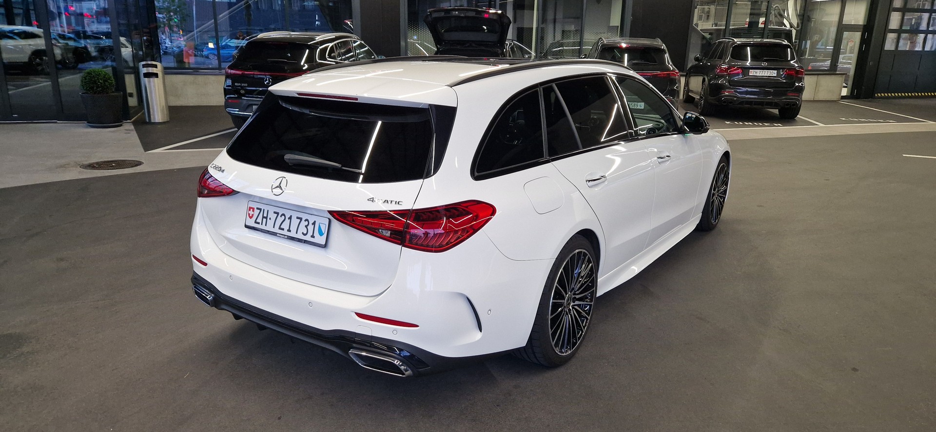 MERCEDES-BENZ C 220 d 4 Matic Swiss Star-image-3
