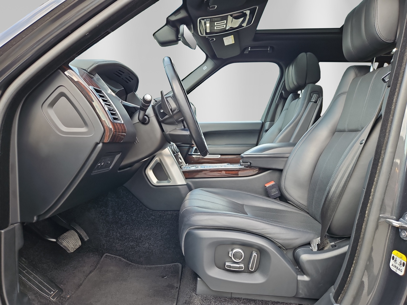 LAND ROVER Range Rover 4.4 SDV8 Vogue Automatic-image-10