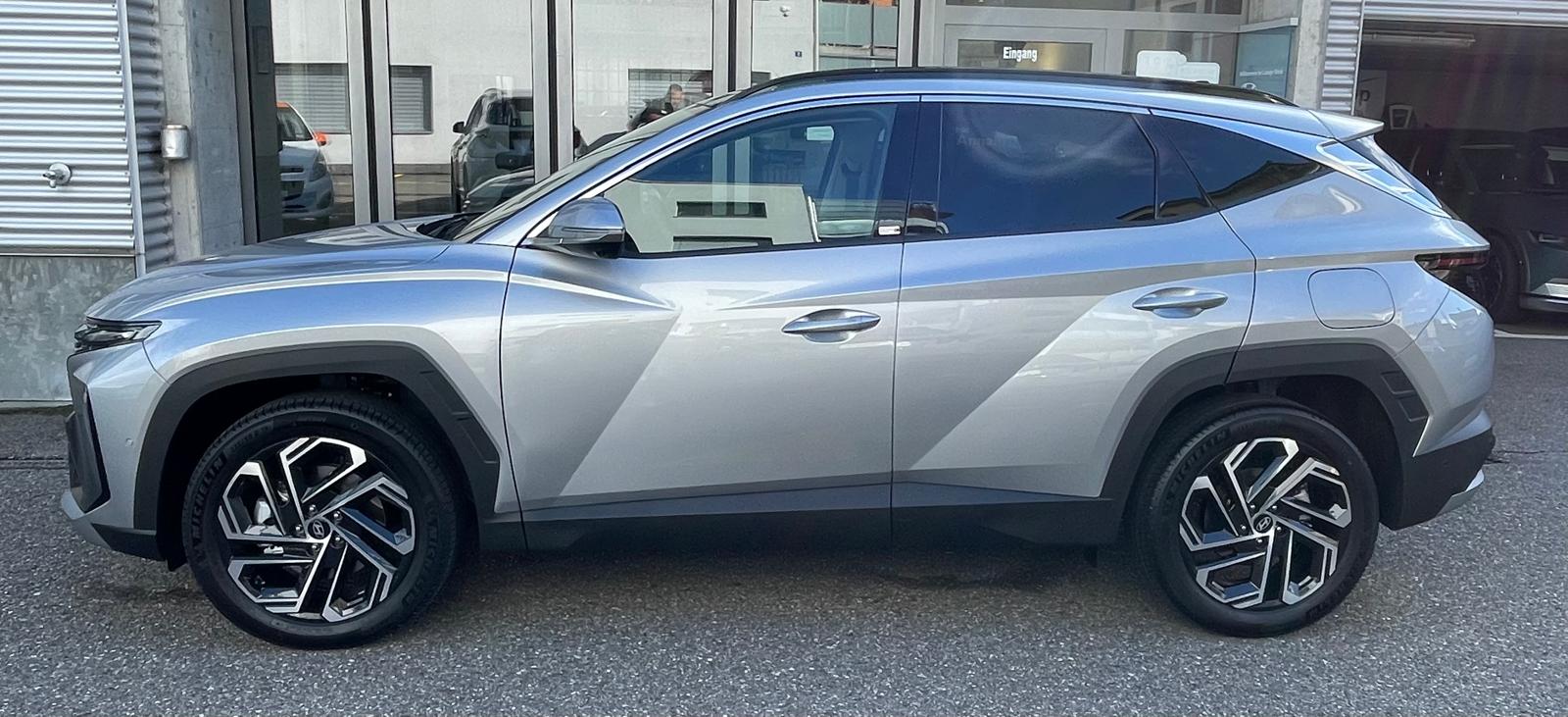 HYUNDAI Tucson 1.6 T-GDi HEV Swiss Edition Vertex 4WD-image-1