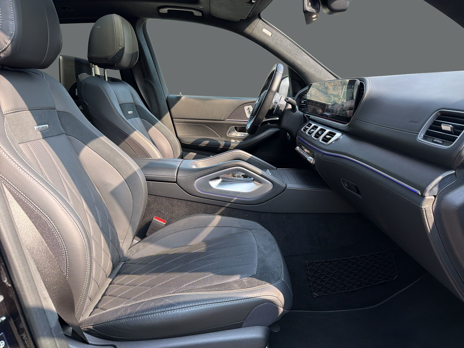 MERCEDES-BENZ GLE 53 AMG 4Matic+-image-17