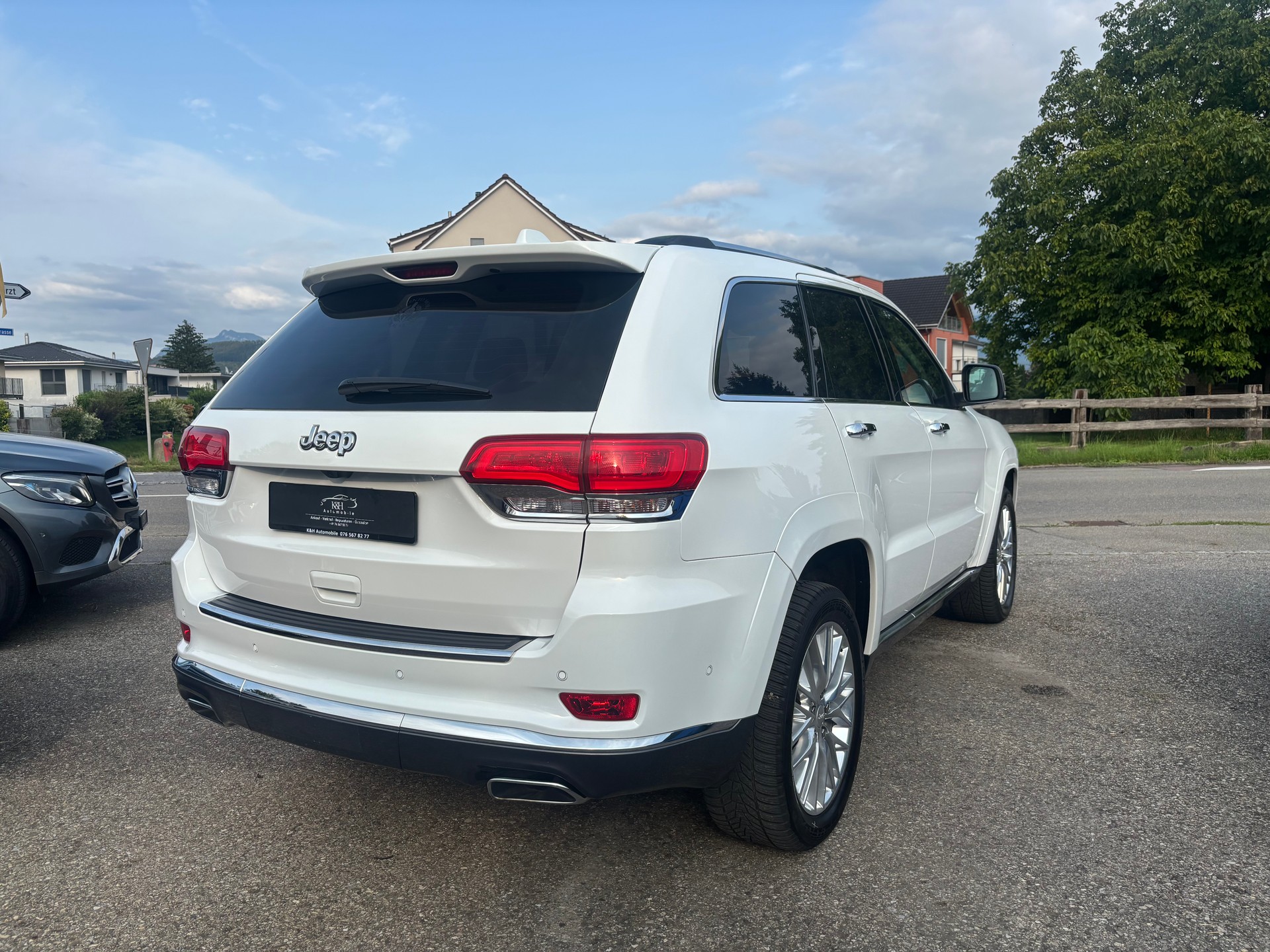 JEEP Grand Cherokee 3.0 CRD Summit Automatic-image-5