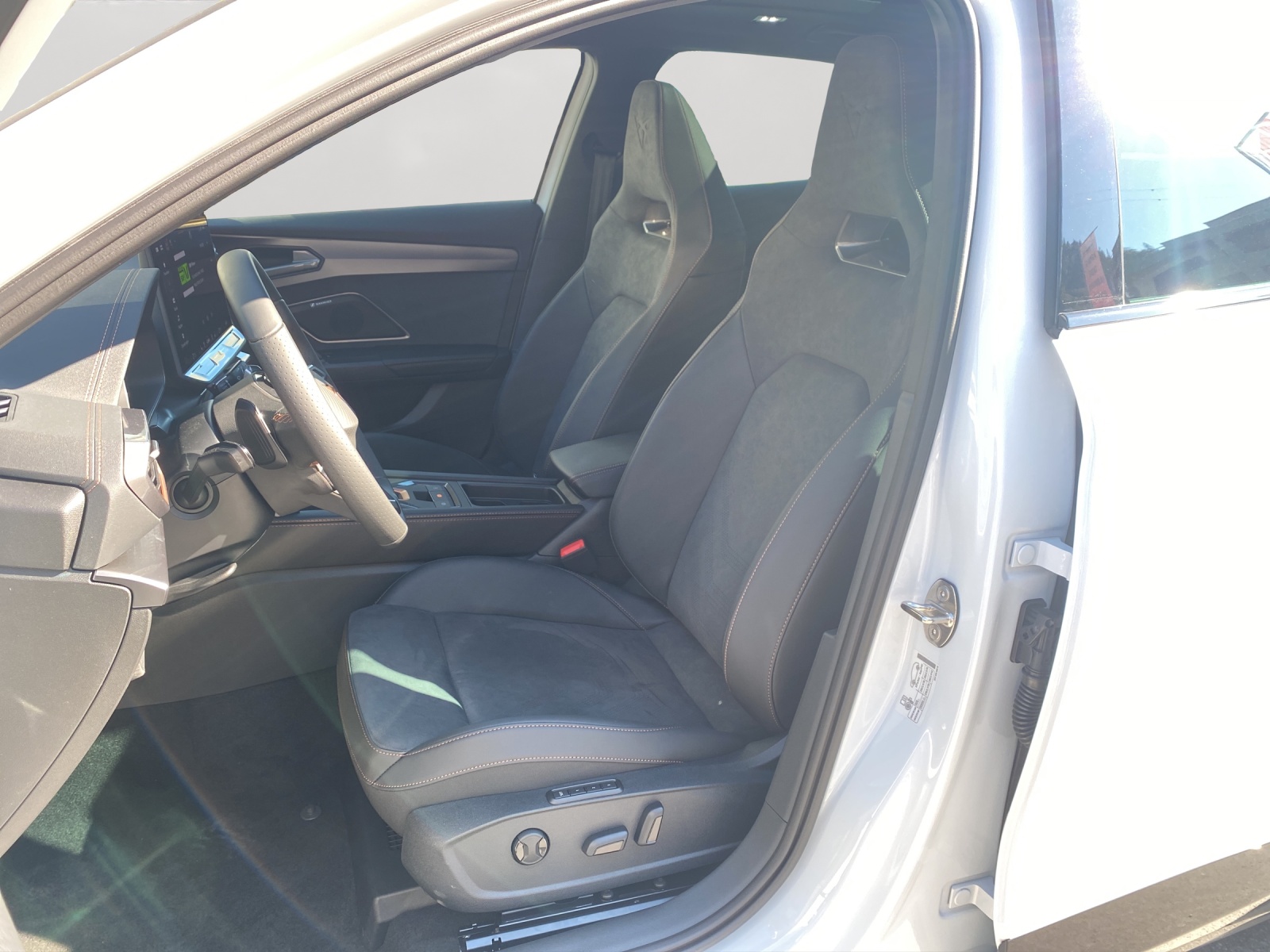 CUPRA Formentor 2.0TSI VZ 4Drive DSG-image-7