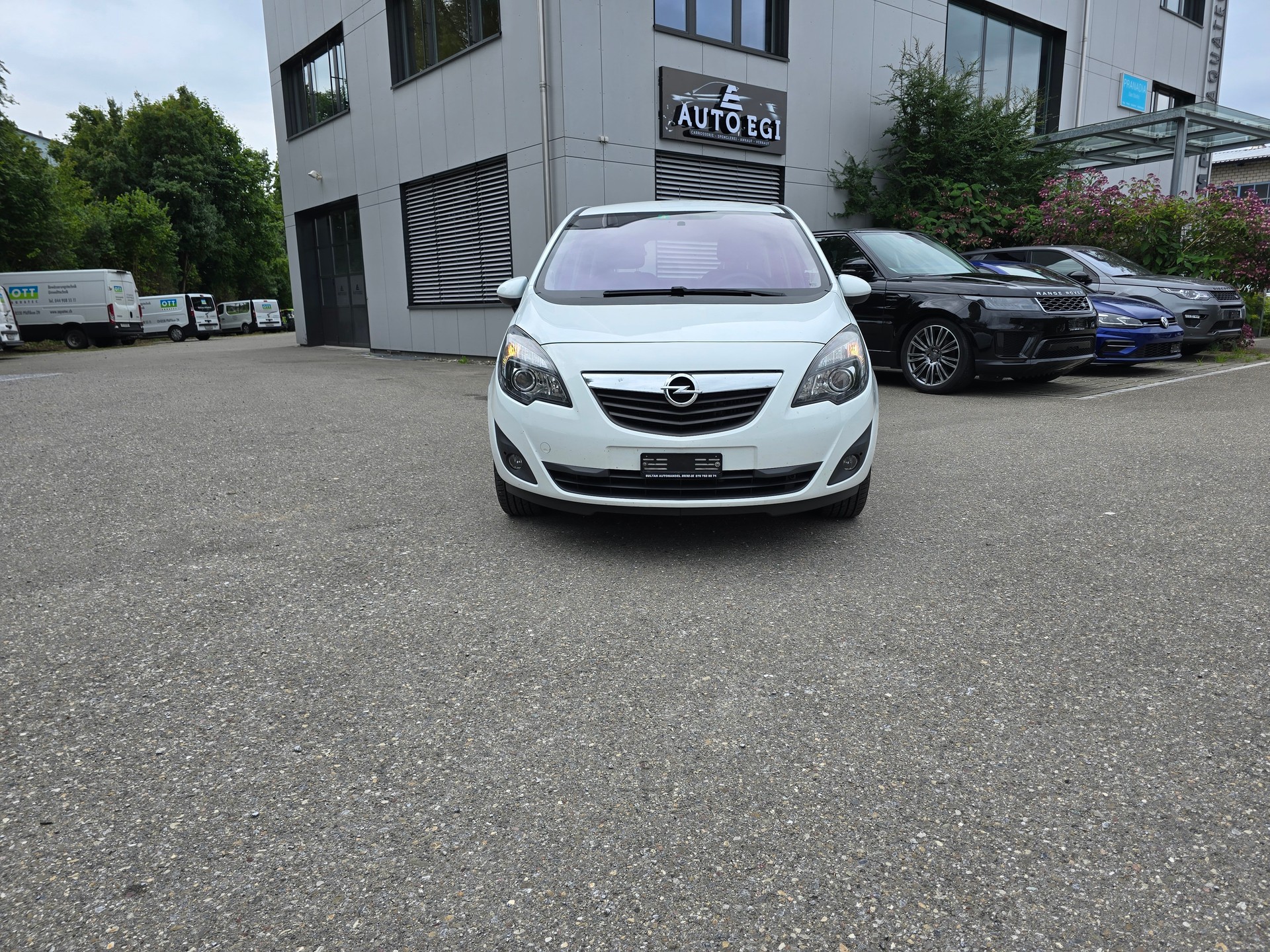 OPEL Meriva 1.4 Turbo Cosmo-image-1