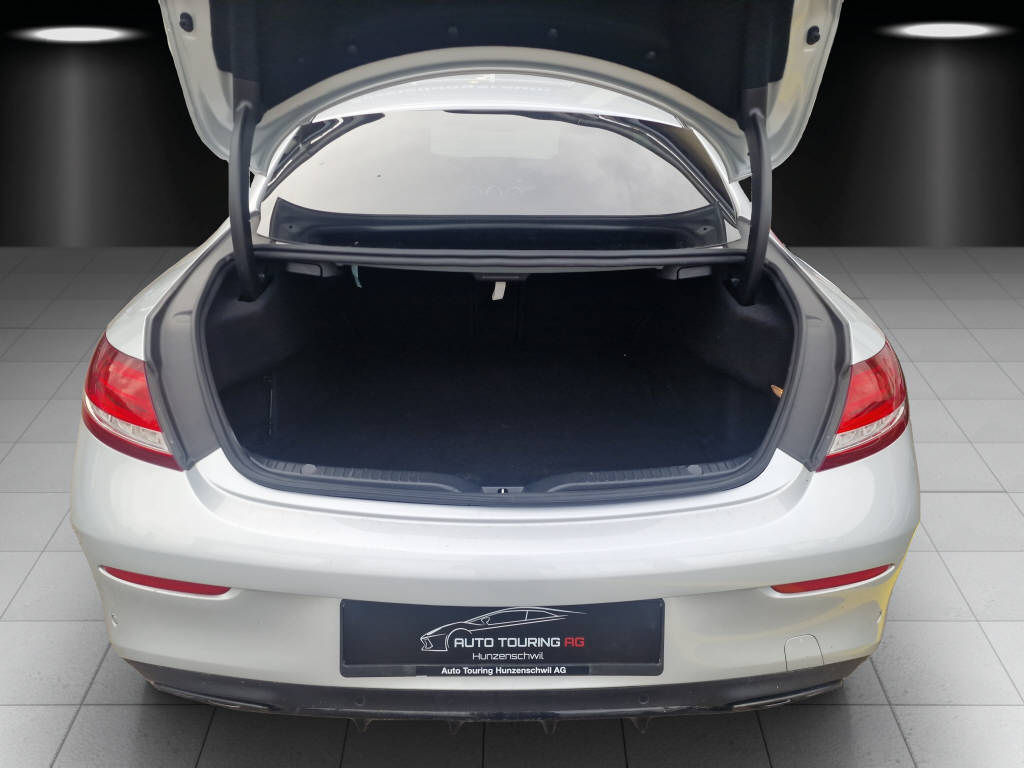 MERCEDES-BENZ C 43 AMG 4matic Coupé-image-12