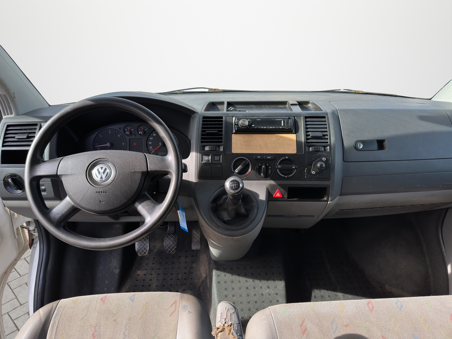VW T5 2.5 TDI PD 4MOTION-image-12