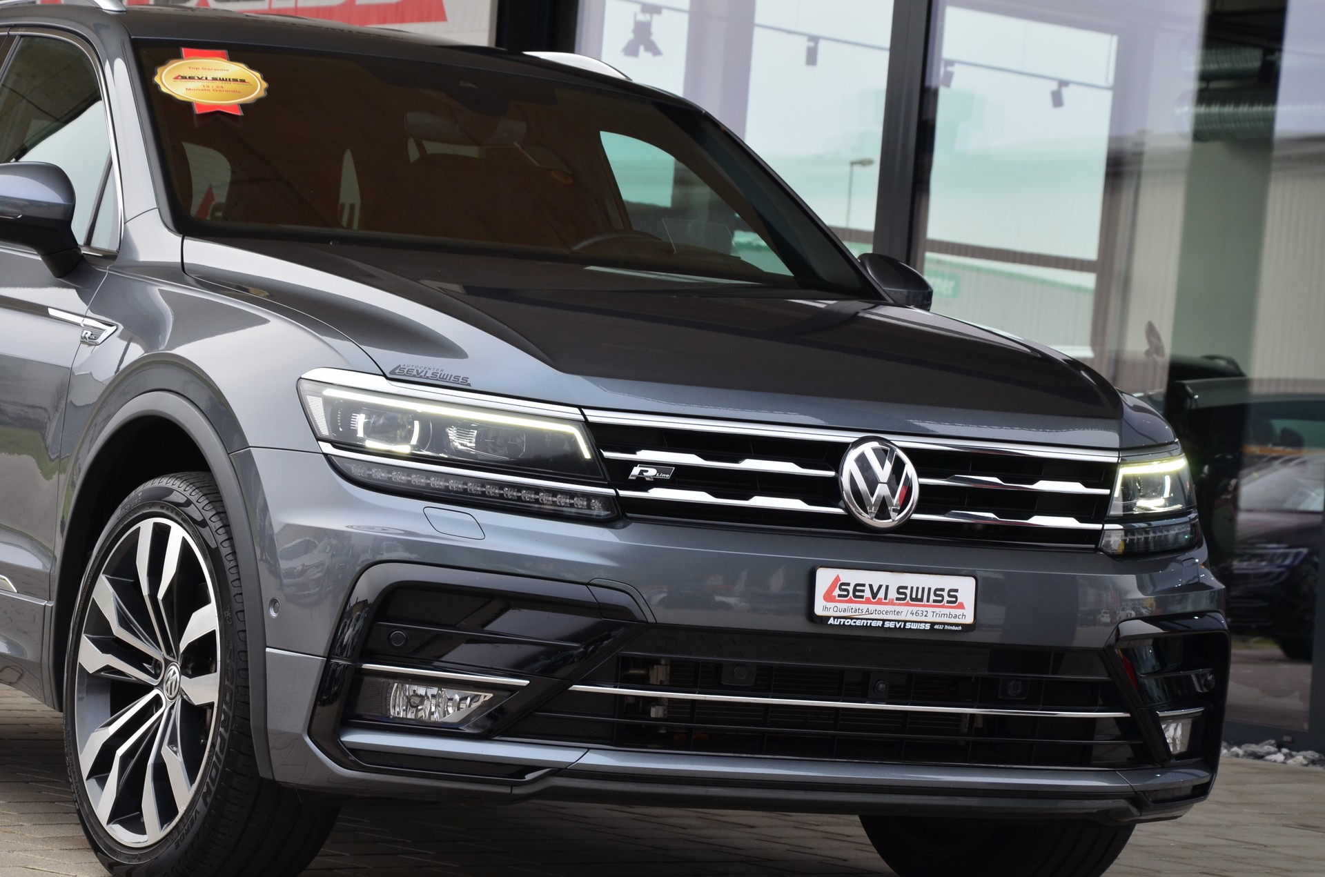 VW Tiguan Allspace 2.0TSI Highline 4Motion DSG*R-Line*Frisch ab MFK,1 Jahr oder 20000km Garantie auf Motor und Getriebe*-image-1