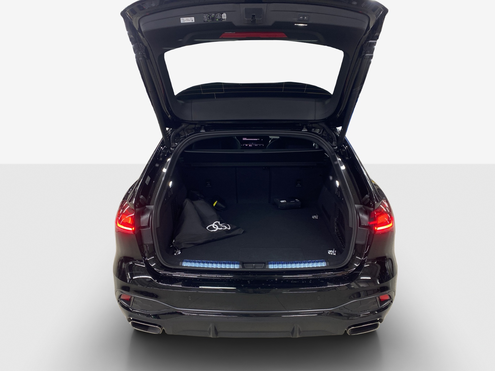 AUDI A5 Avant e-hybrid quattro Attraction 220 kW S tronic-image-12