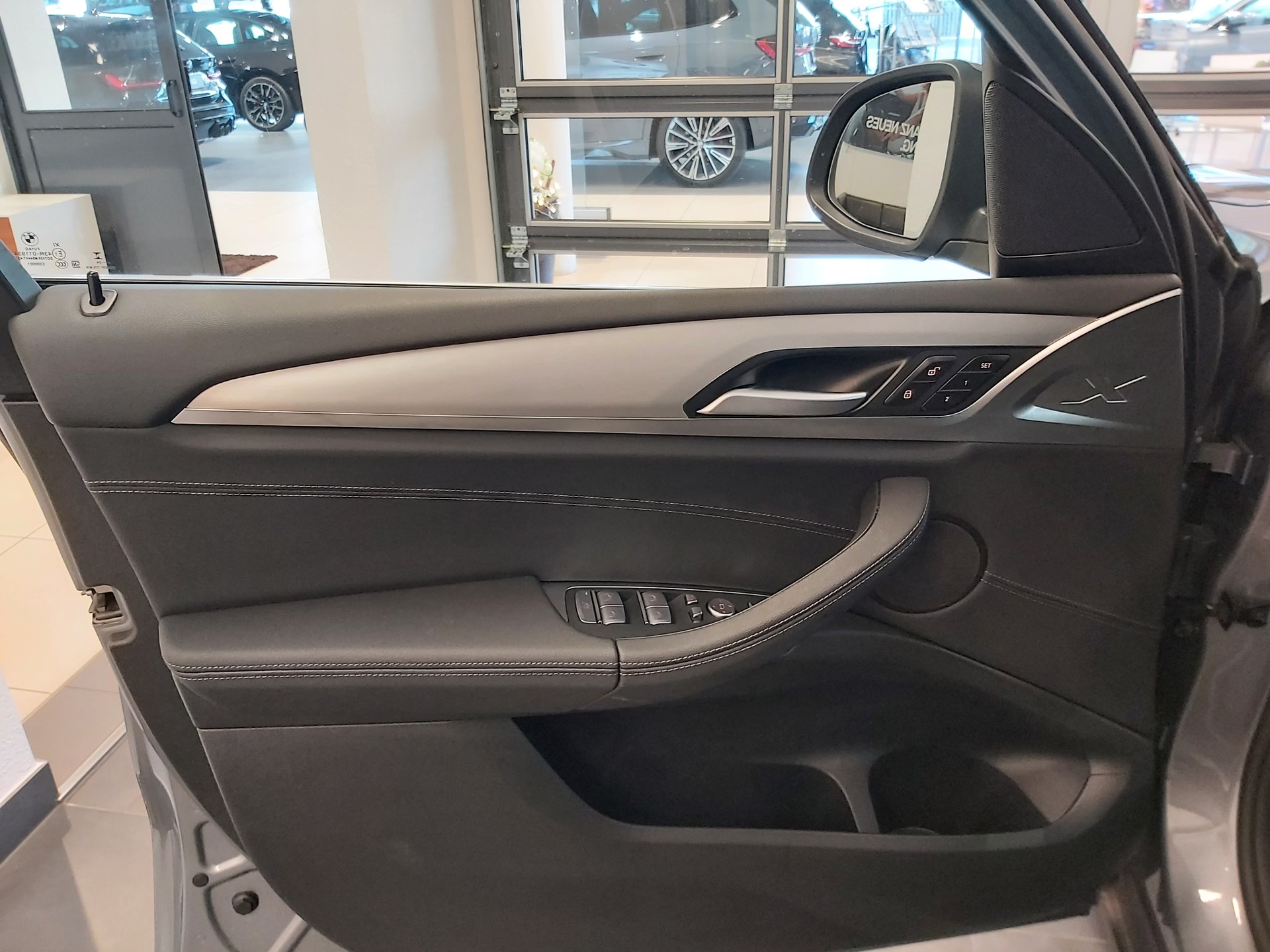 BMW X3 xDrive 48V 30d-image-15