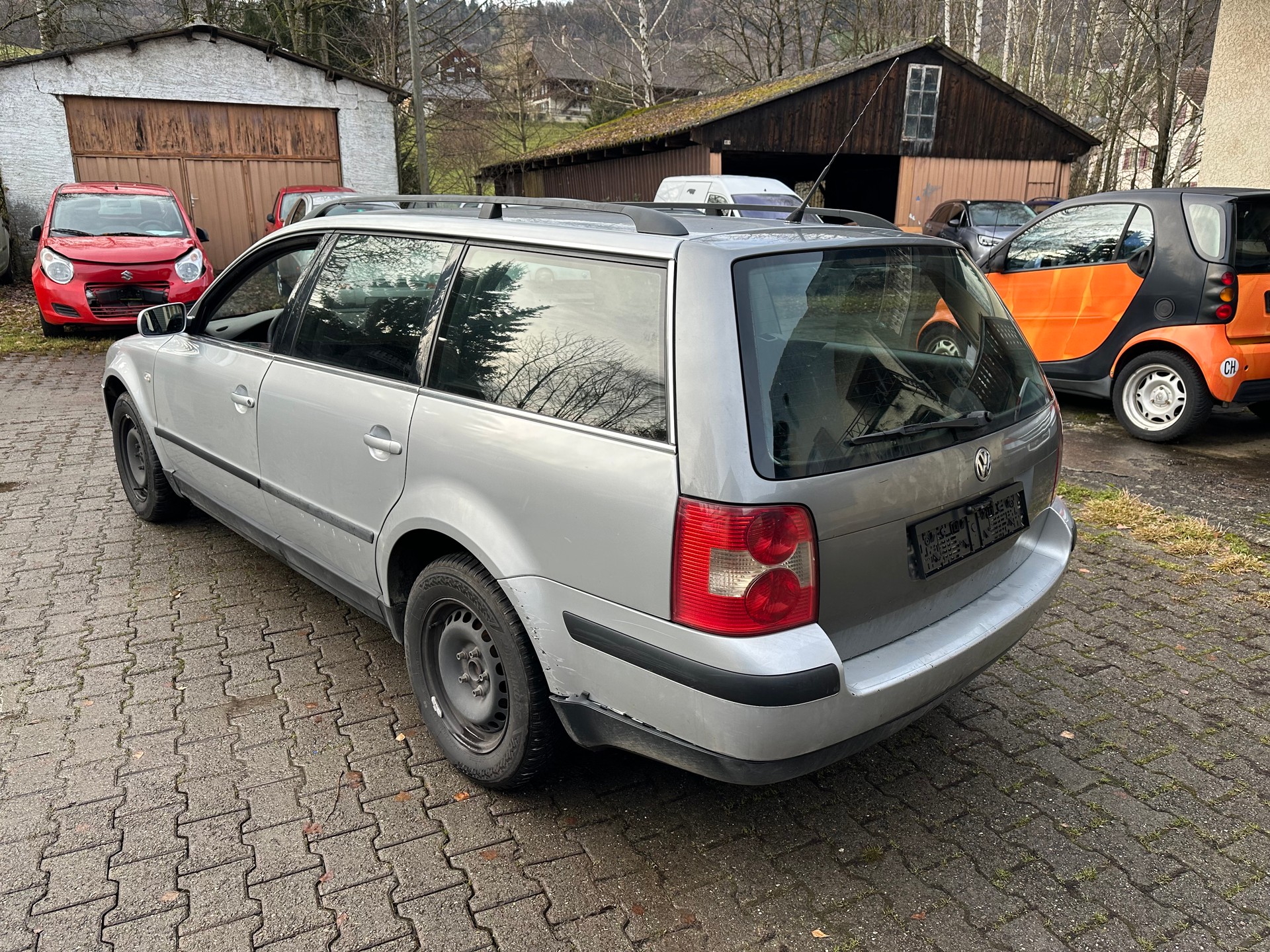 VW Passat Variant 1.9 TDI Trendline FIXPREIS-image-8