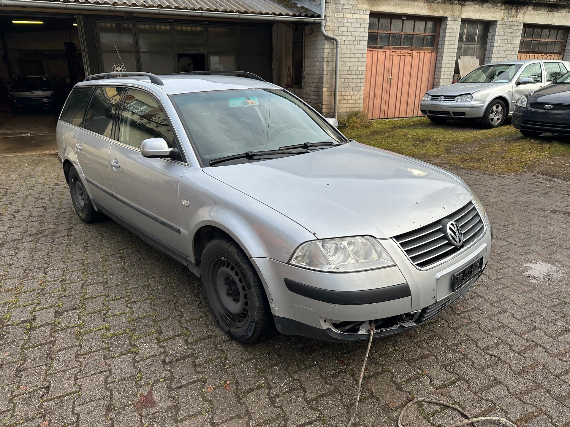 VW Passat Variant 1.9 TDI Trendline FIXPREIS-image-2