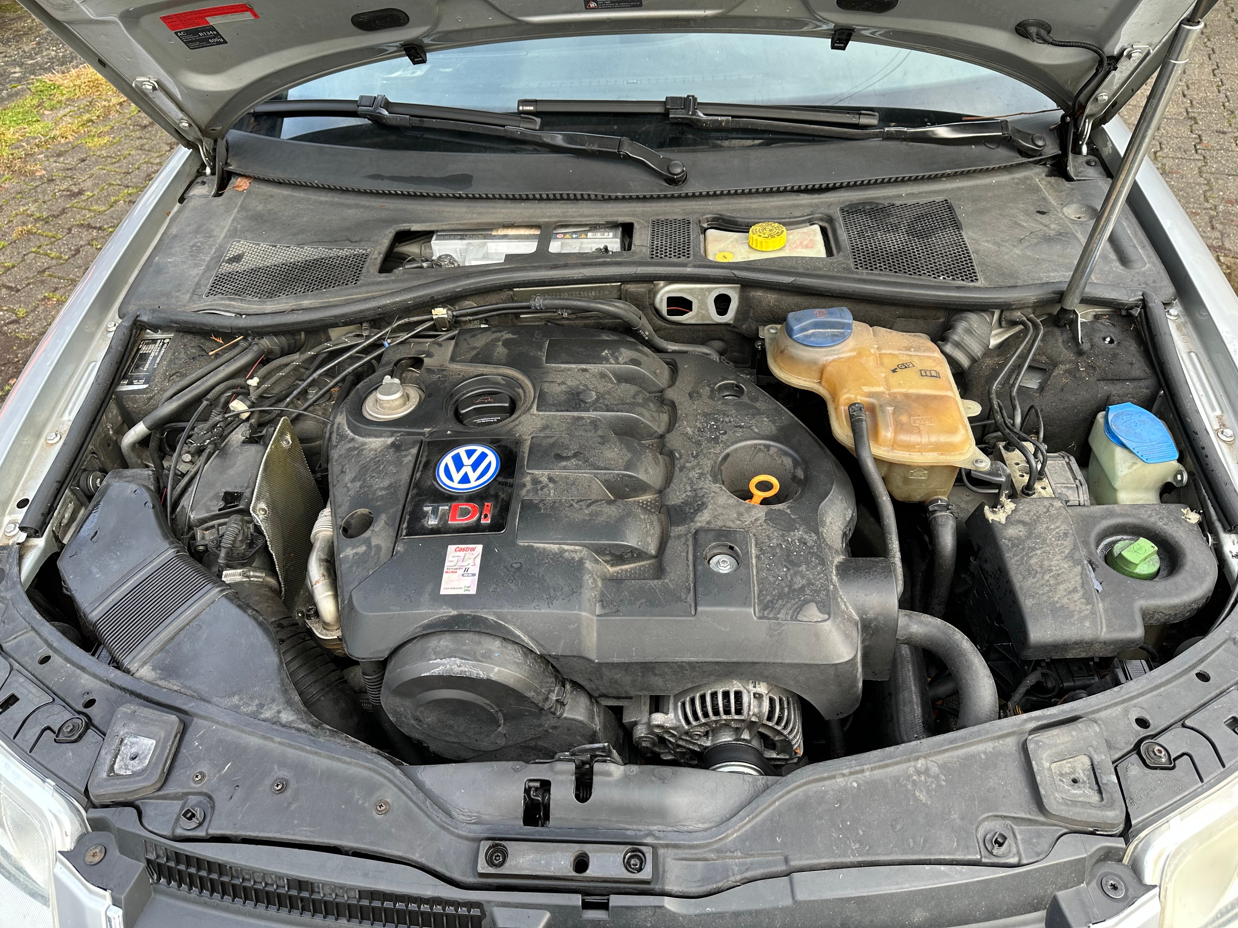 VW Passat Variant 1.9 TDI Trendline FIXPREIS — slika 13