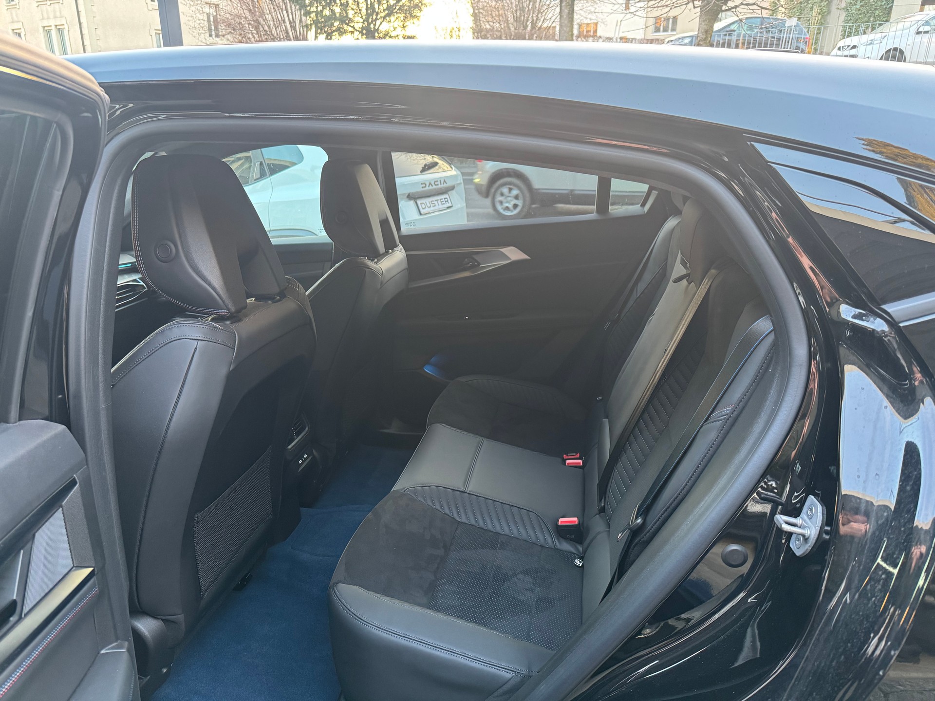 RENAULT Rafale 1.2 E-Tech Plug-in Hybrid 300 4x4 Atelier Alpine-image-12
